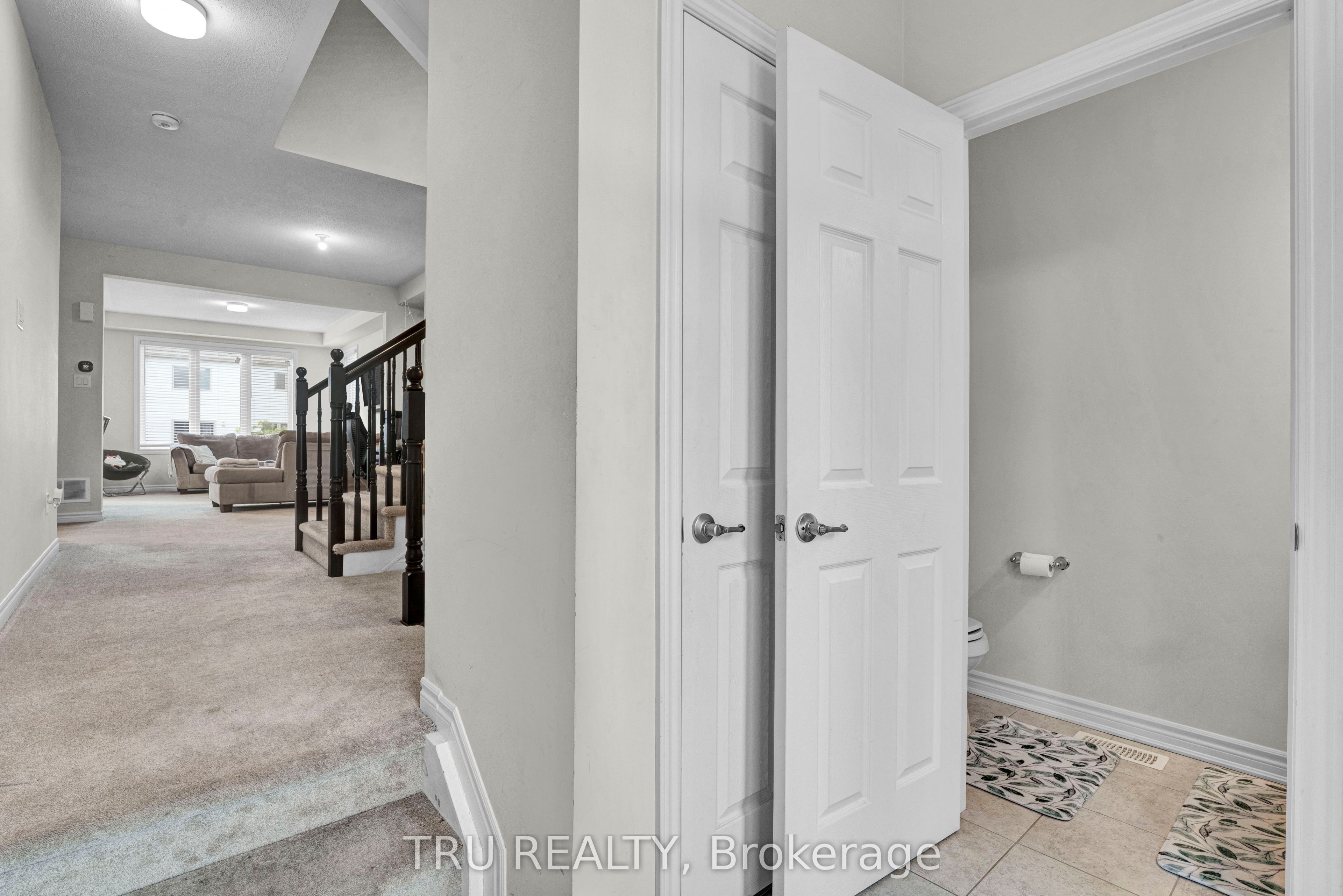 71 CASPIAN Row, Kanata, ON K2V 0R3 photo 3