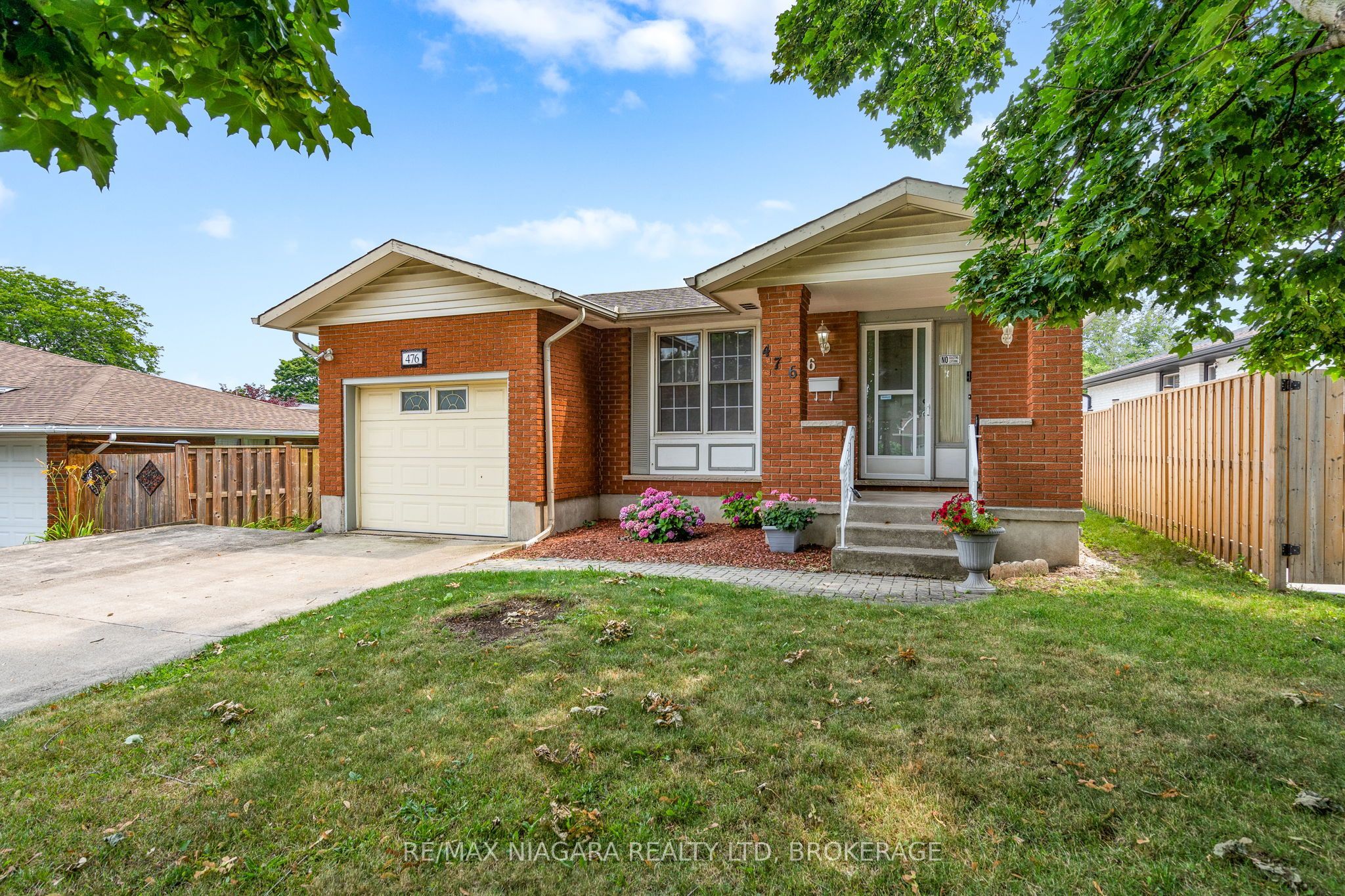 476 SCOTT Street, St. Catharines, ON L2M 3X2 photo 2