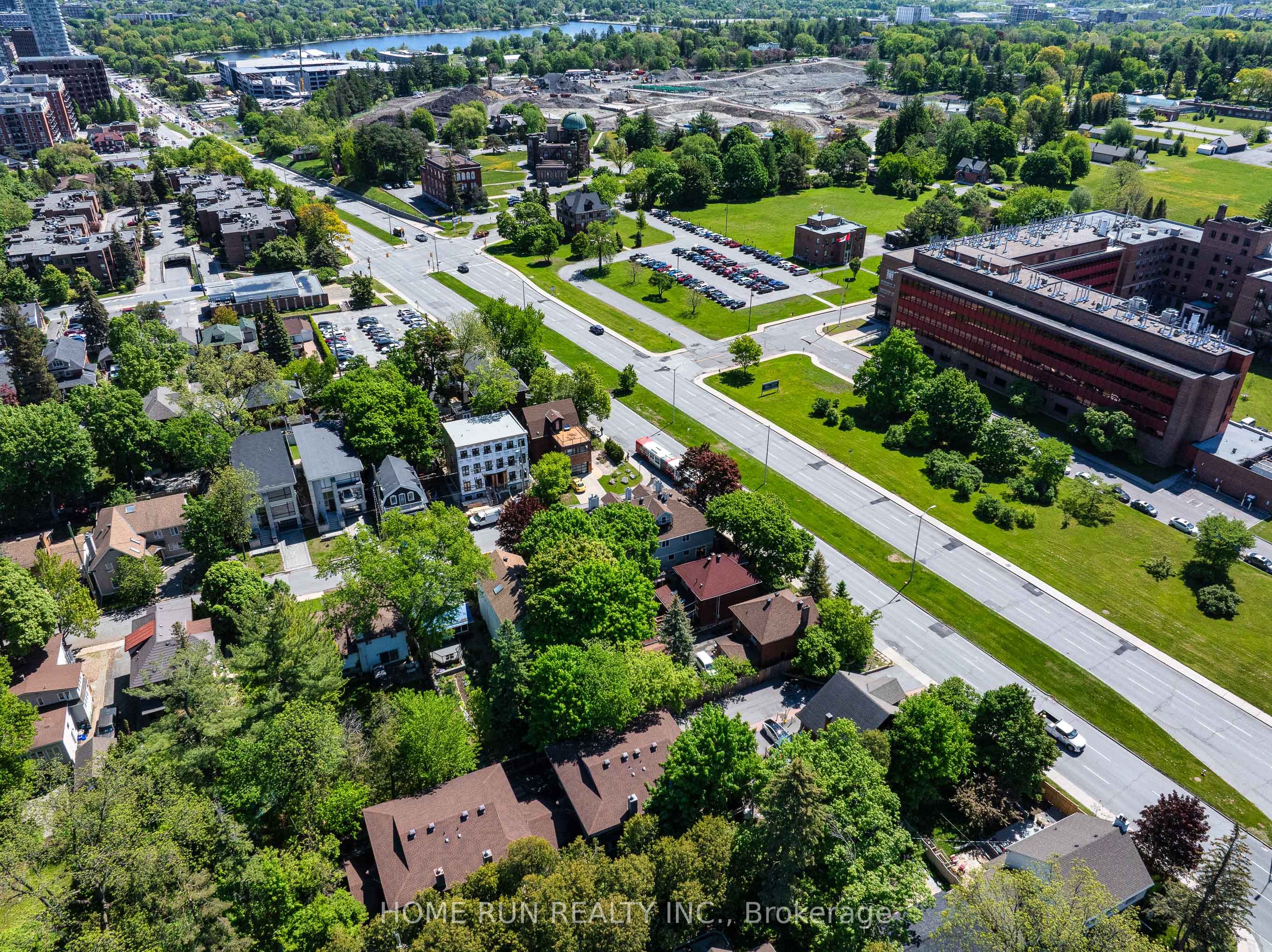8 GWYNNE Avenue, Dows Lake - Civic Hospital and Area, ON K1Y 1W9 photo 4