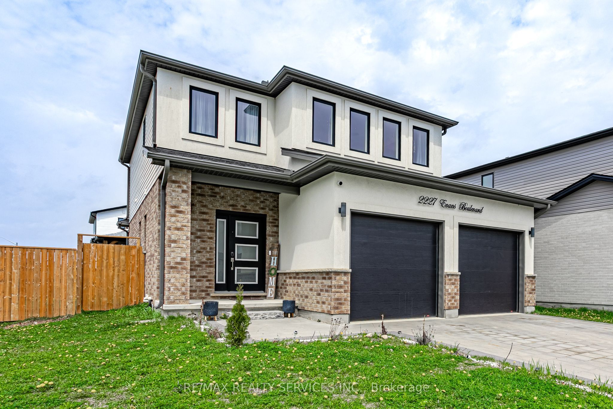 2227 Evans Boulevard, London South, ON N6M 0H7 photo 3