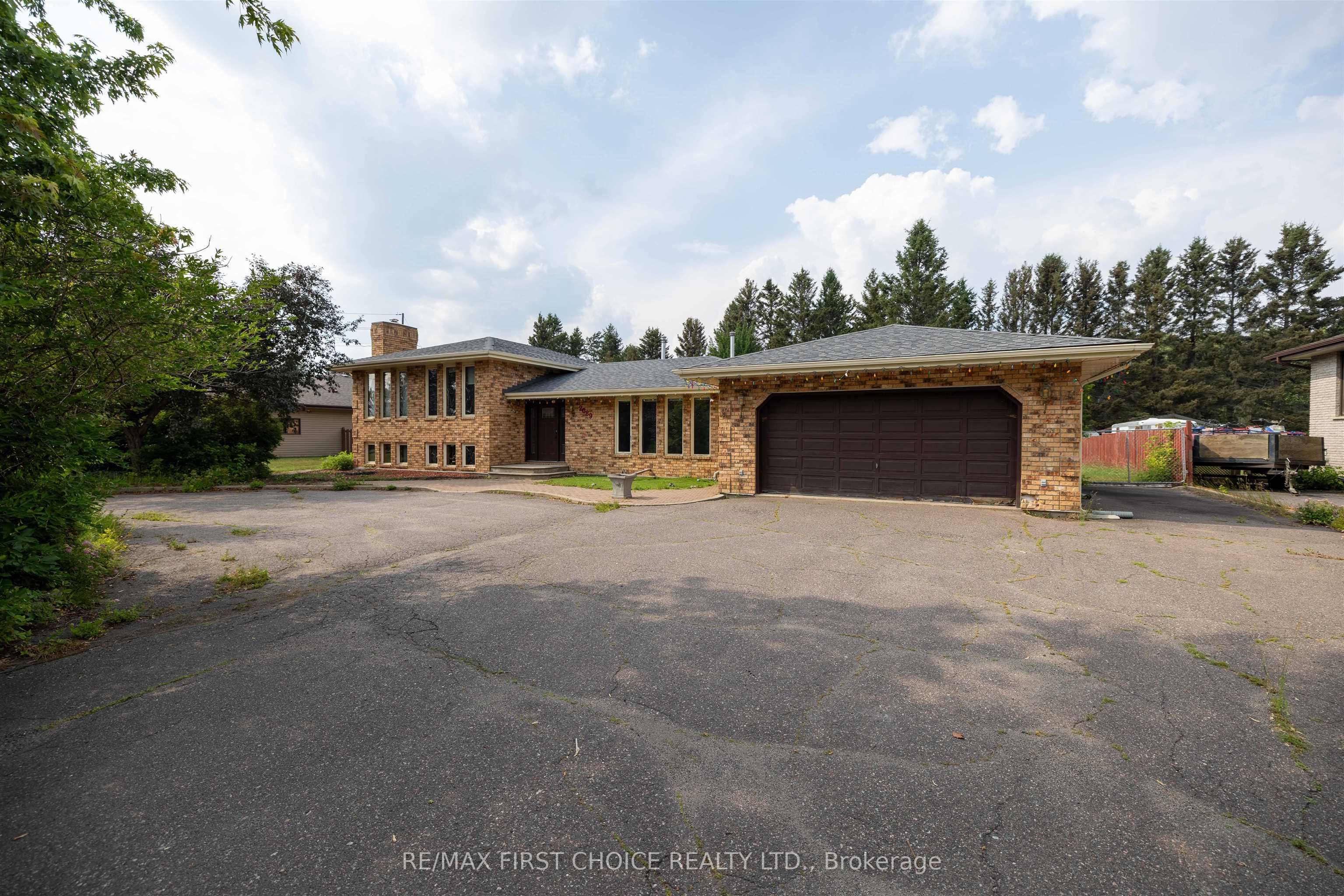 2089 Otway Street, Thunder Bay, ON P7C 4T9 photo 2