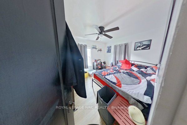 6437 Barker Street, Niagara Falls, ON L2G 1Y6 photo 5