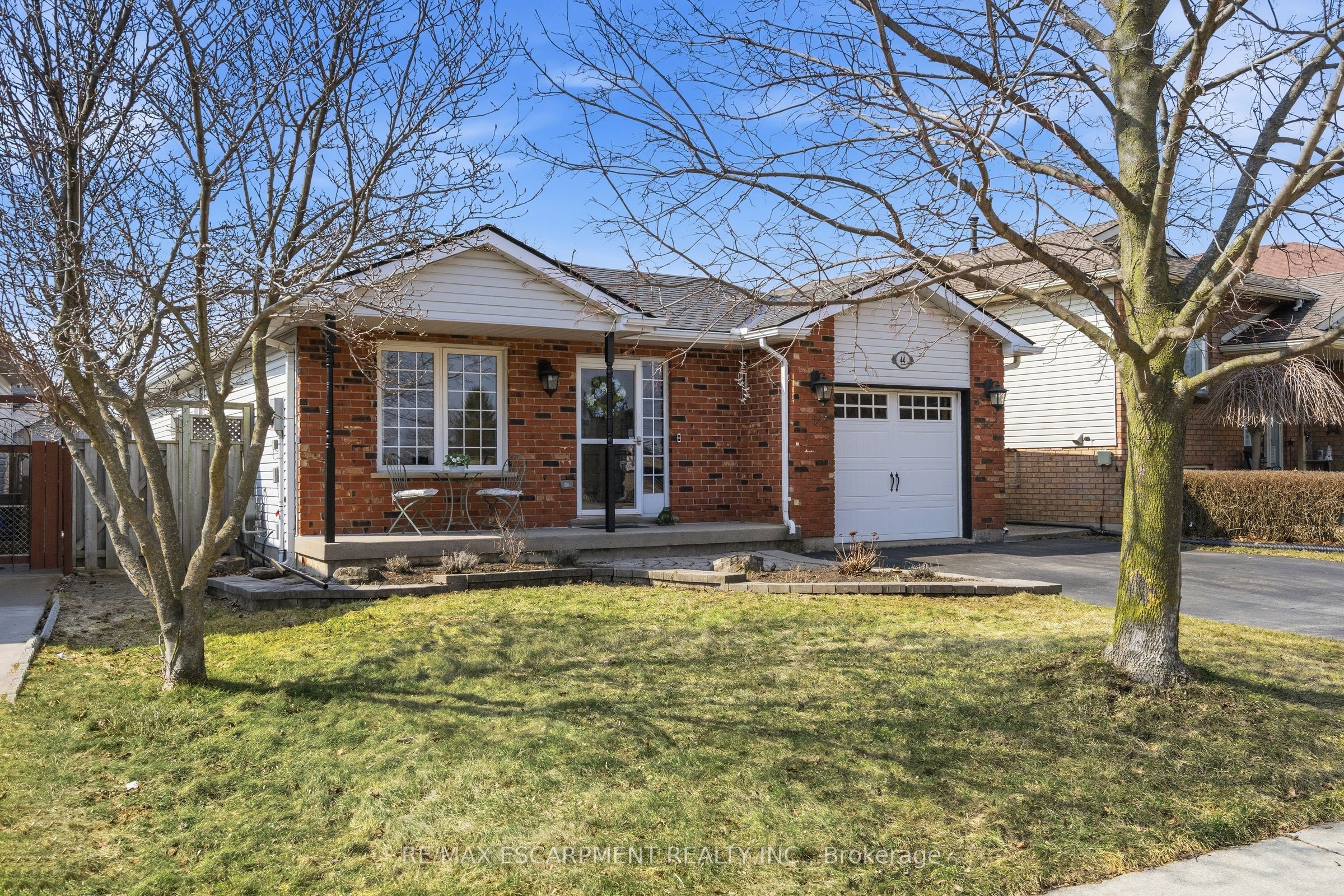 44 Marion Street, Hamilton, ON L0R 1W0 photo 5