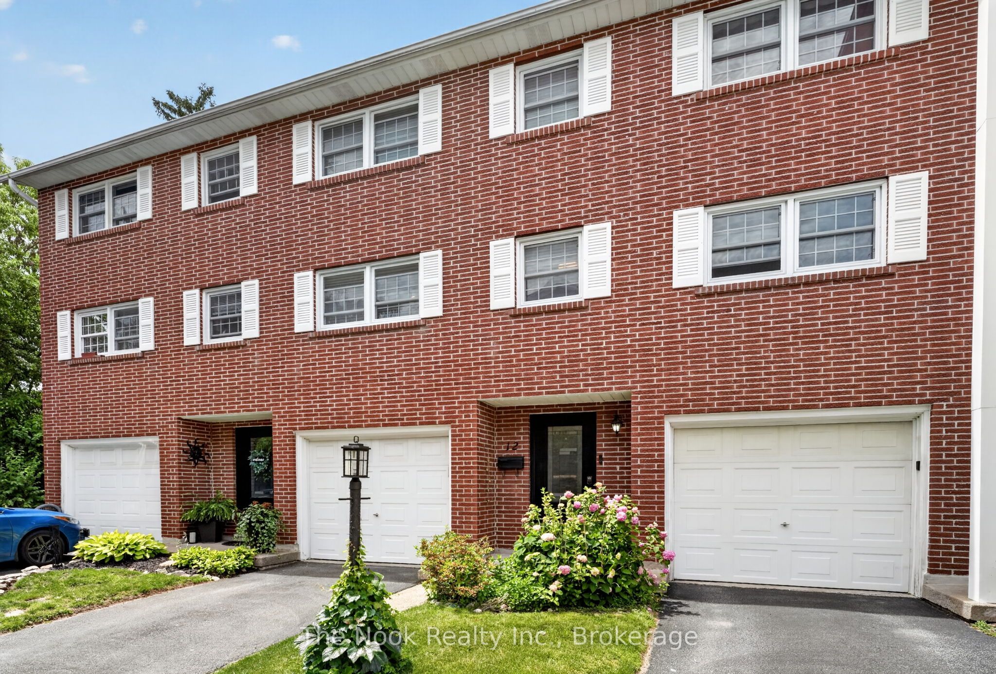 91 LIVINGSTON Avenue 12, Grimsby, ON L3M 1L4 photo 2