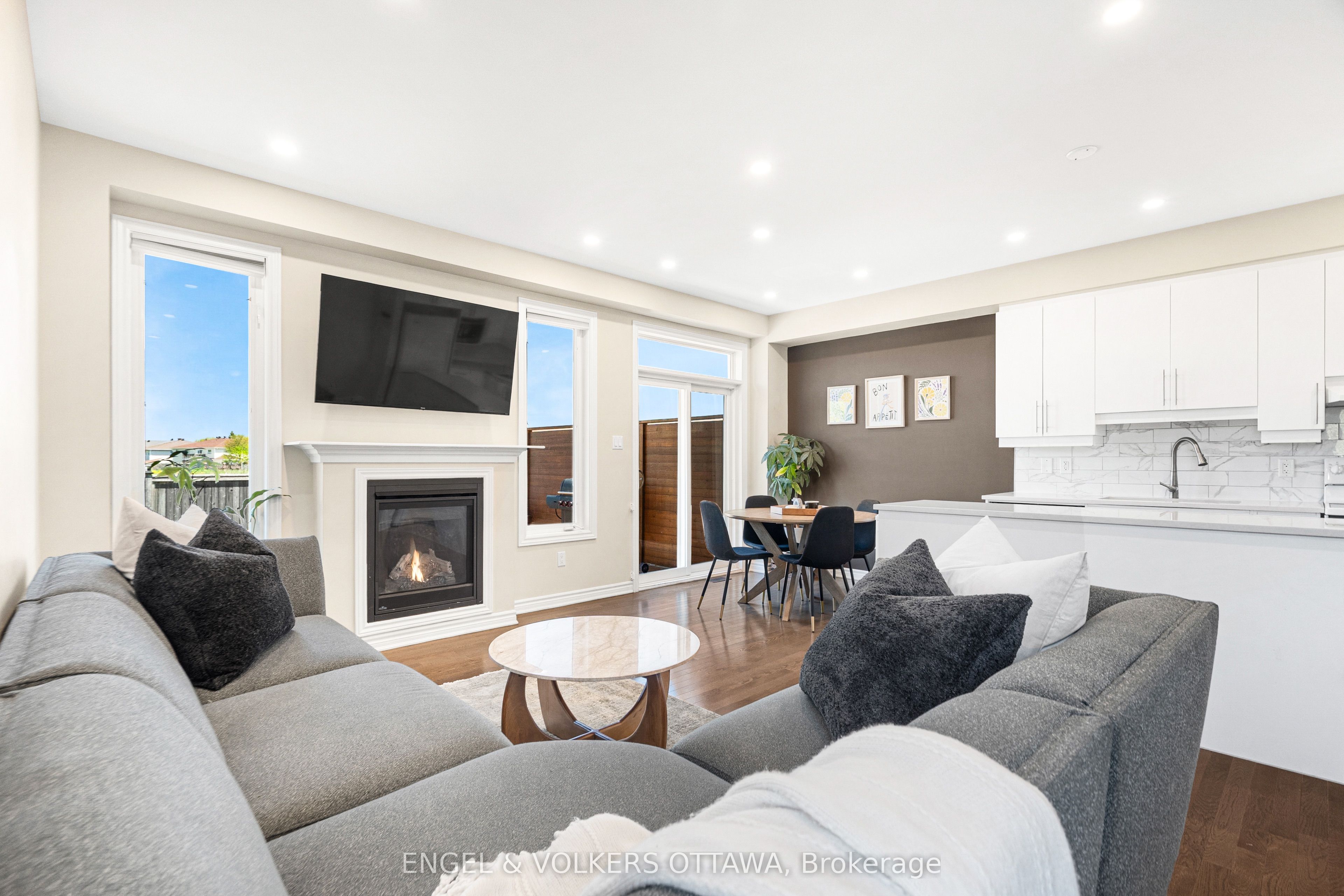 579 VIA MATTINO Way, Barrhaven, ON K2J 4N5 photo 5