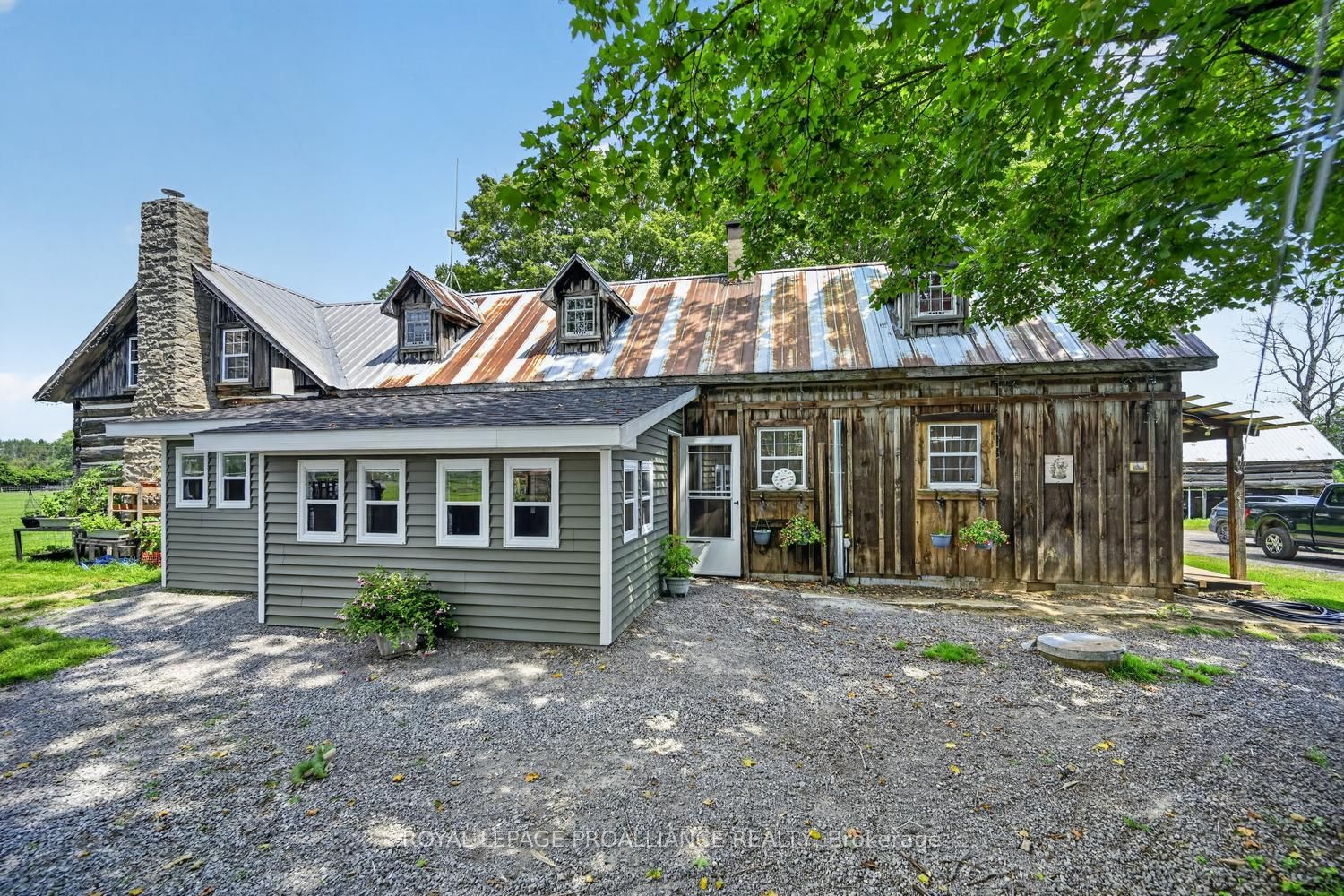 2405 Brouseville Road, Edwardsburgh/Cardinal, ON K0E 1E0 photo 2