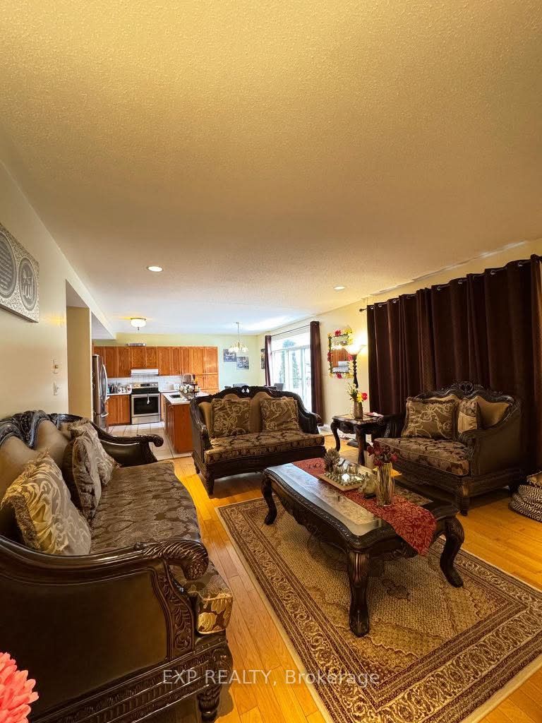 2086 Ricardo Street, Orleans - Cumberland and Area, ON K4A 4K8 photo 5