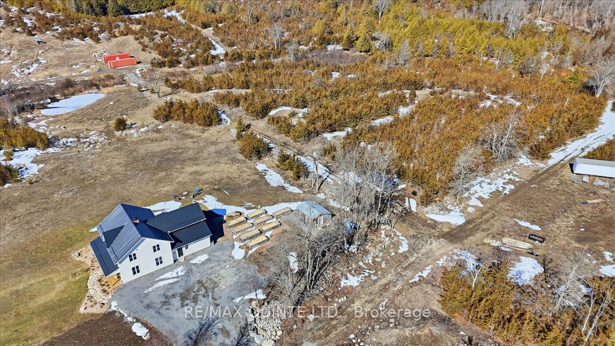 211 Maple Sugar Road, Tyendinaga, ON K0K 3A0 photo 4