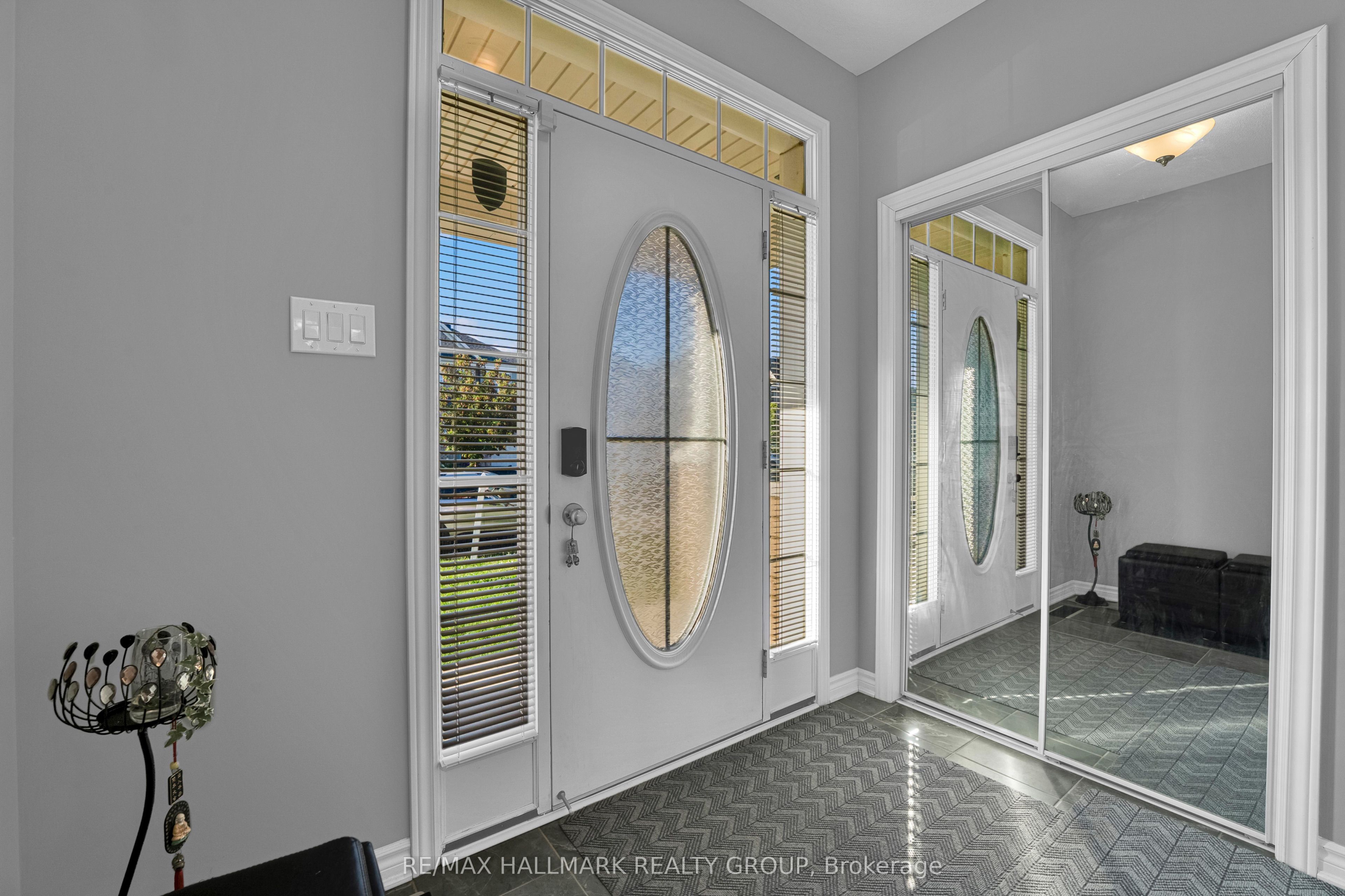 305 Sweetclover Way, Orleans - Cumberland and Area, ON K4A 1E6 photo 5