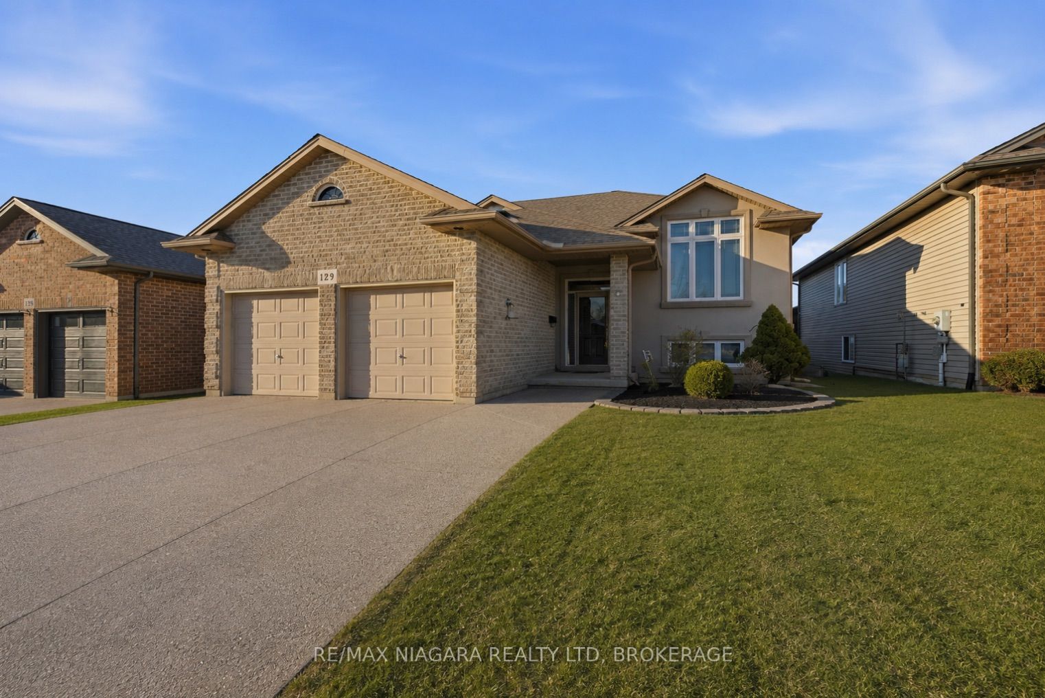 129 Wellbrook Boulevard, Welland, ON L3C 7M8 photo 3