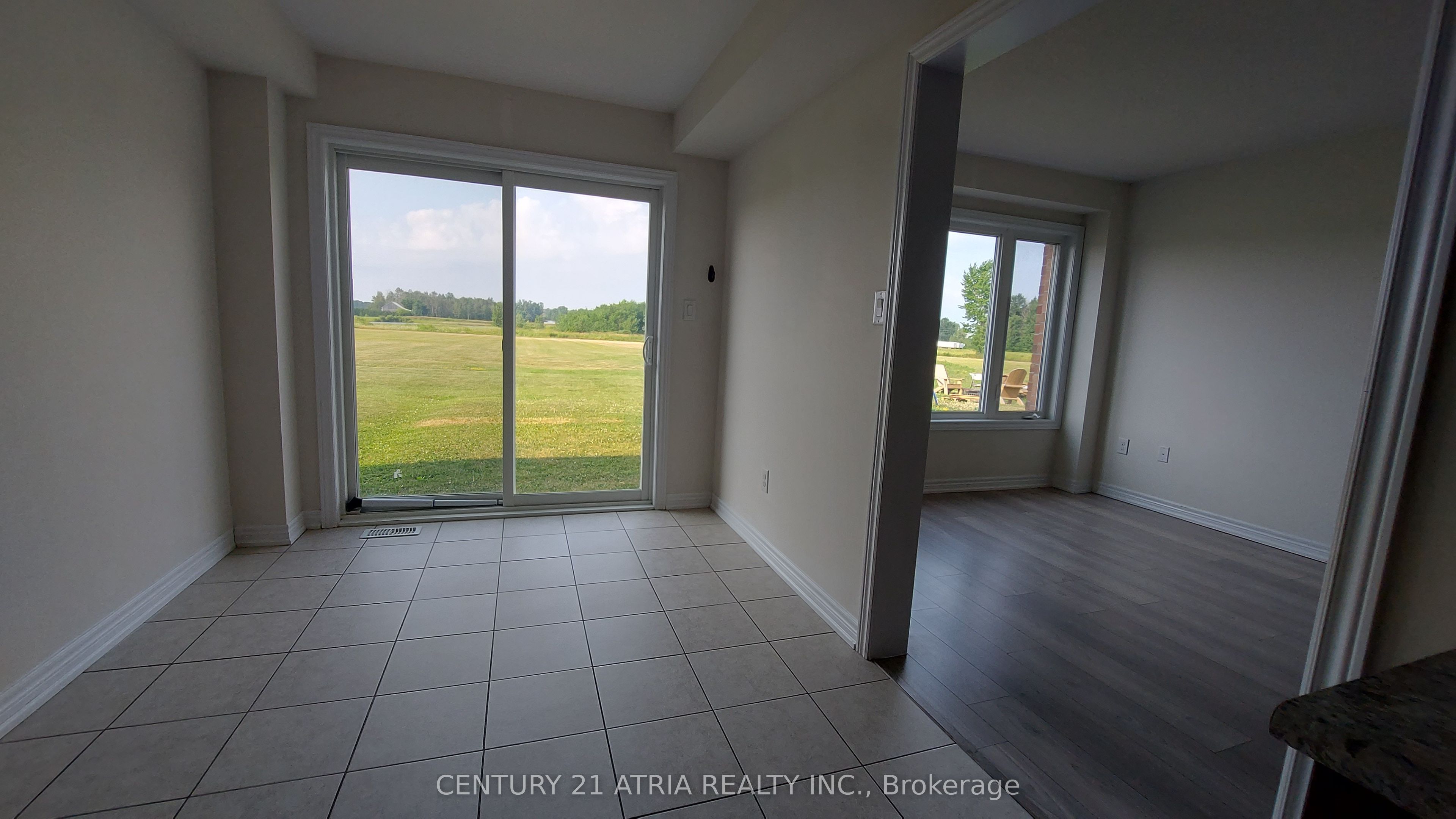 422 Krotz Street W, North Perth, ON N4W 0J4 photo 5