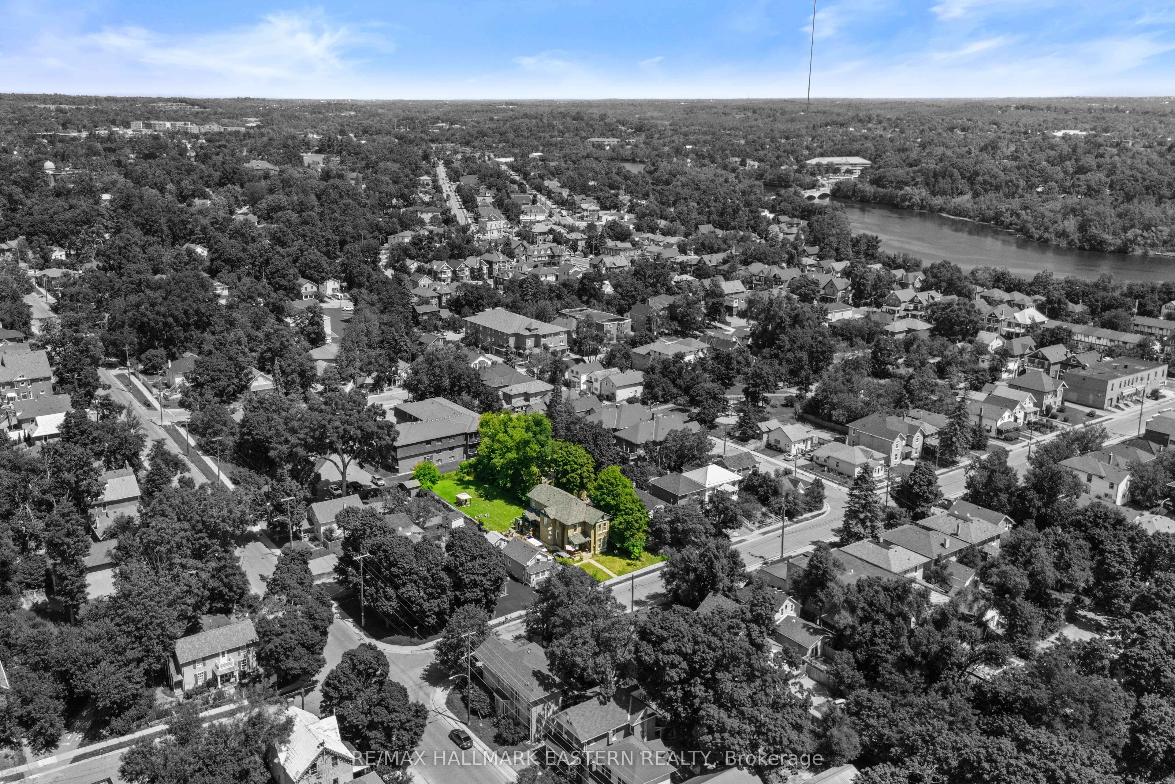 220 Dublin Street, Peterborough, ON K9H 3B7 photo 4