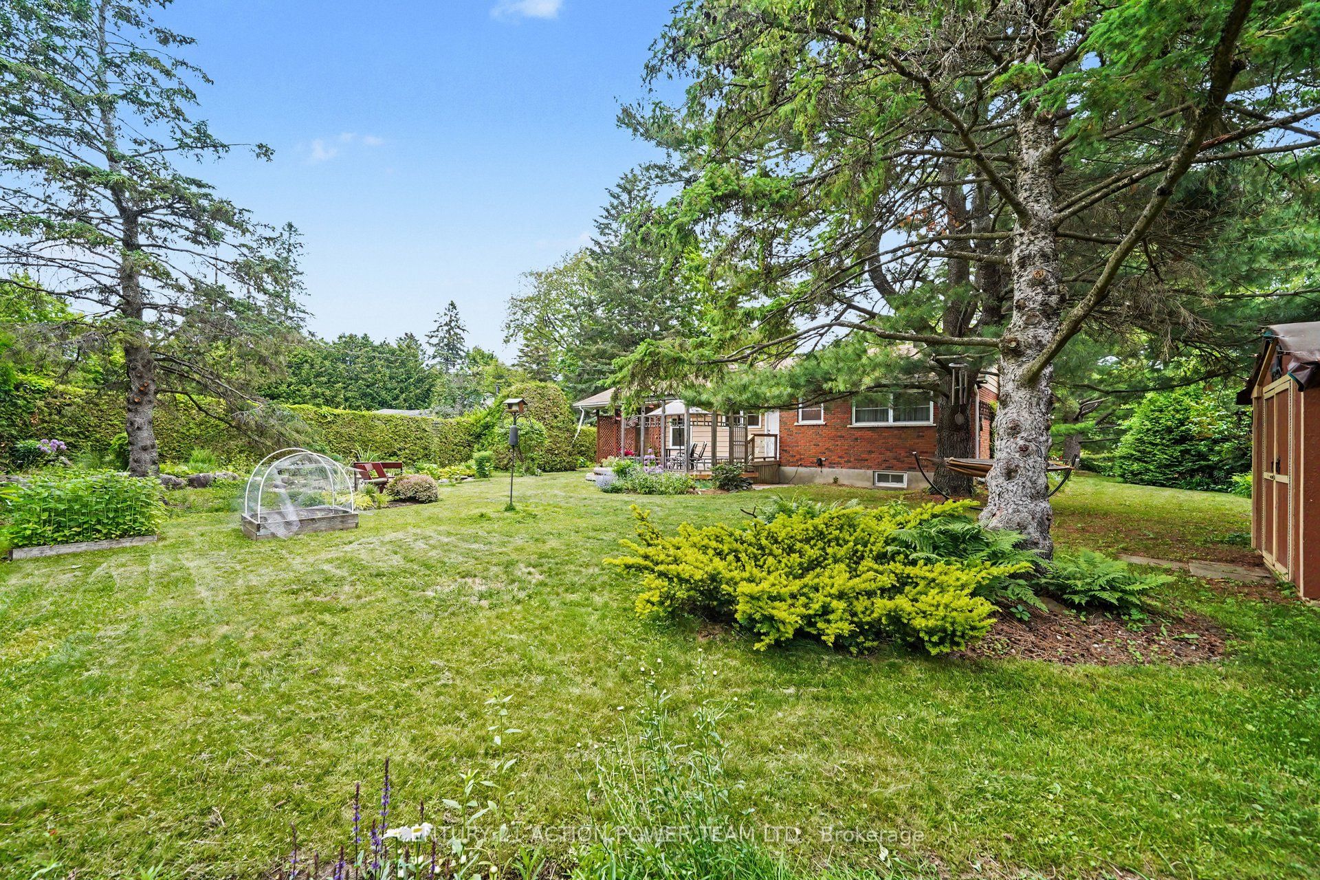 931 Kevin Crescent, Orleans - Cumberland and Area, ON K4C 1C5 photo 4