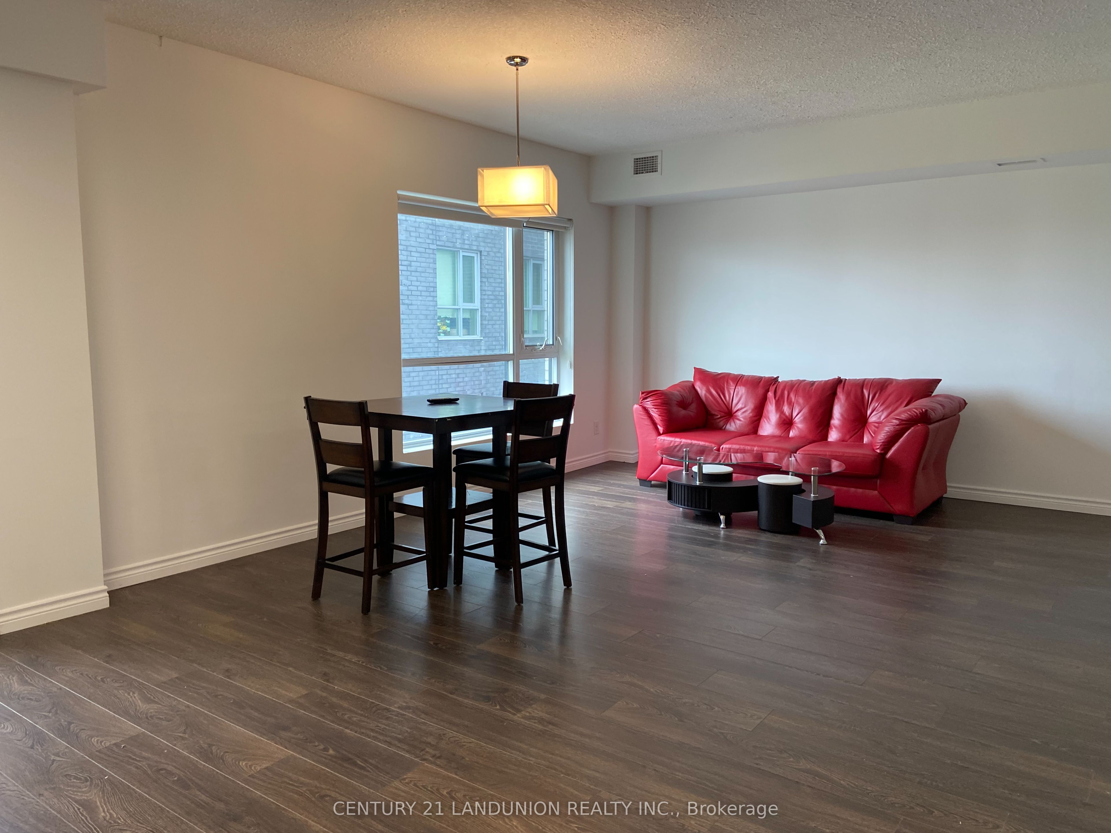 158 King Street N #1004, Waterloo, ON N2J 2Y2 photo 3