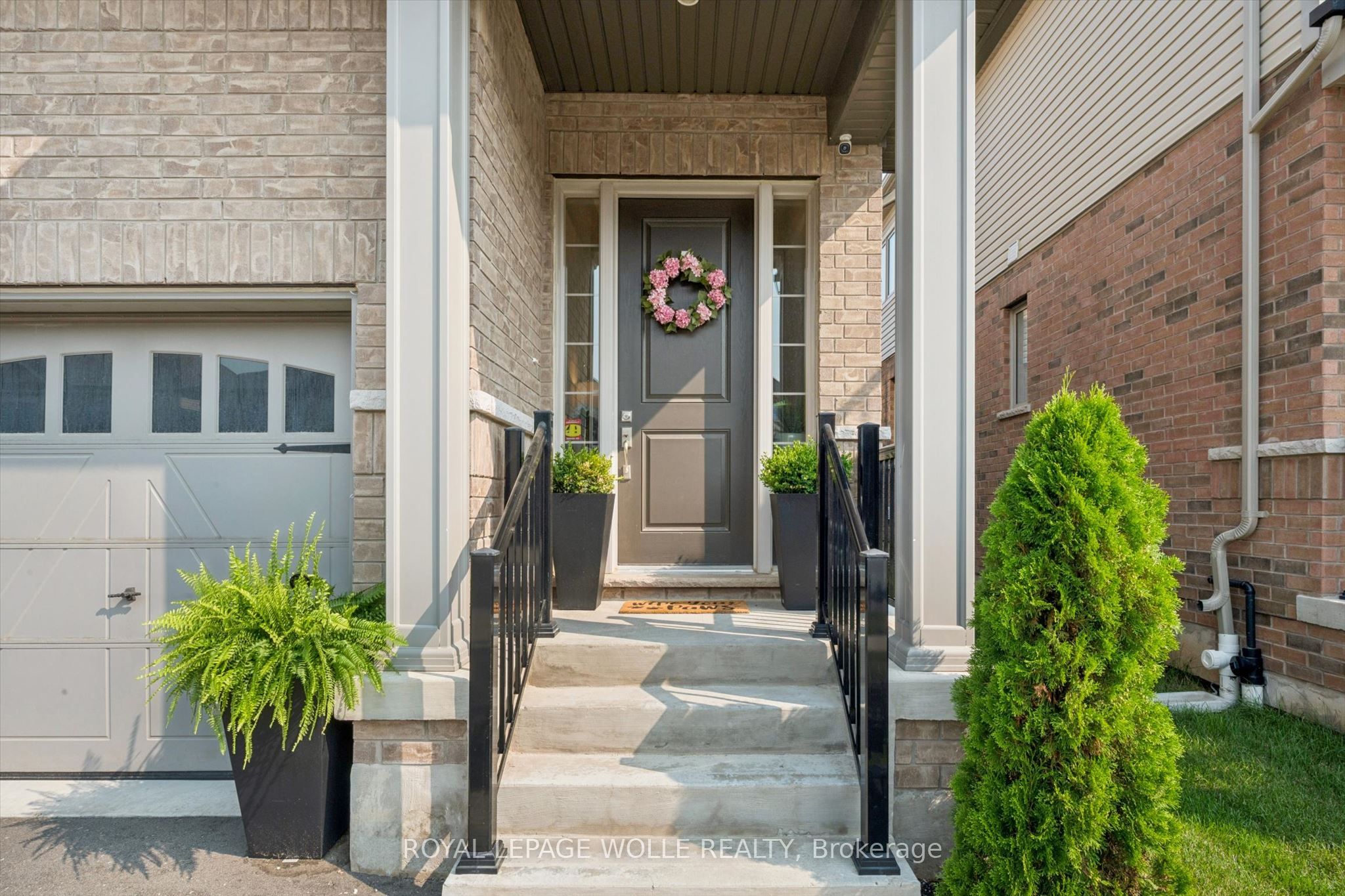 43 Georgina Street, Kitchener, ON N2R 0S6 photo 4