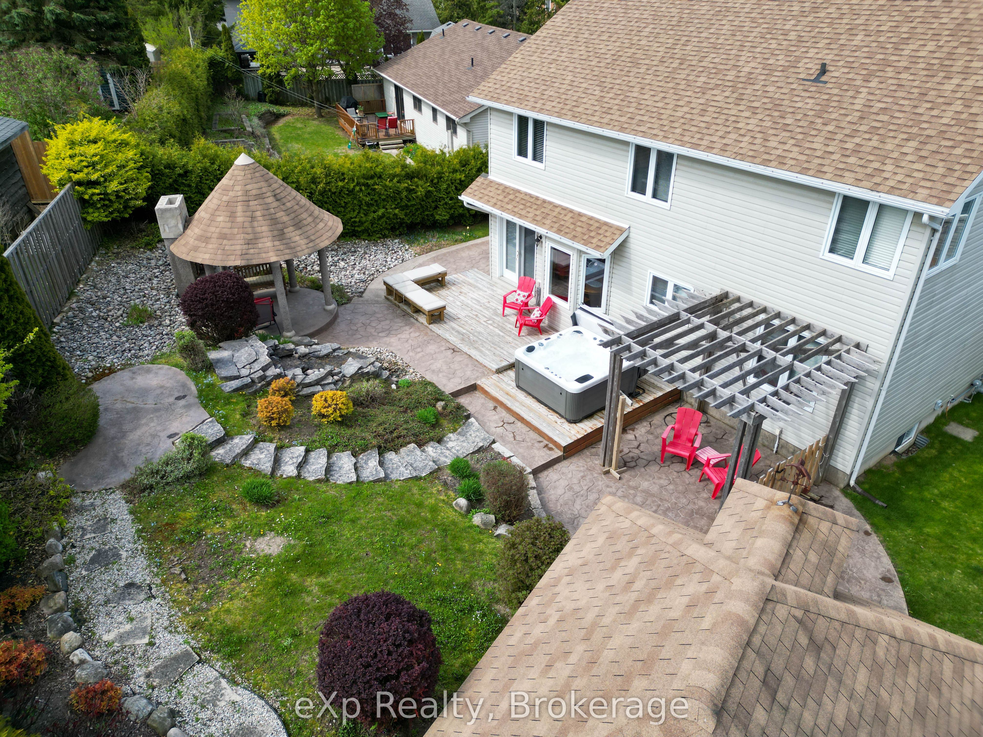 8 Sandpiper Court, Saugeen Shores, ON N0H 2L0 photo 3