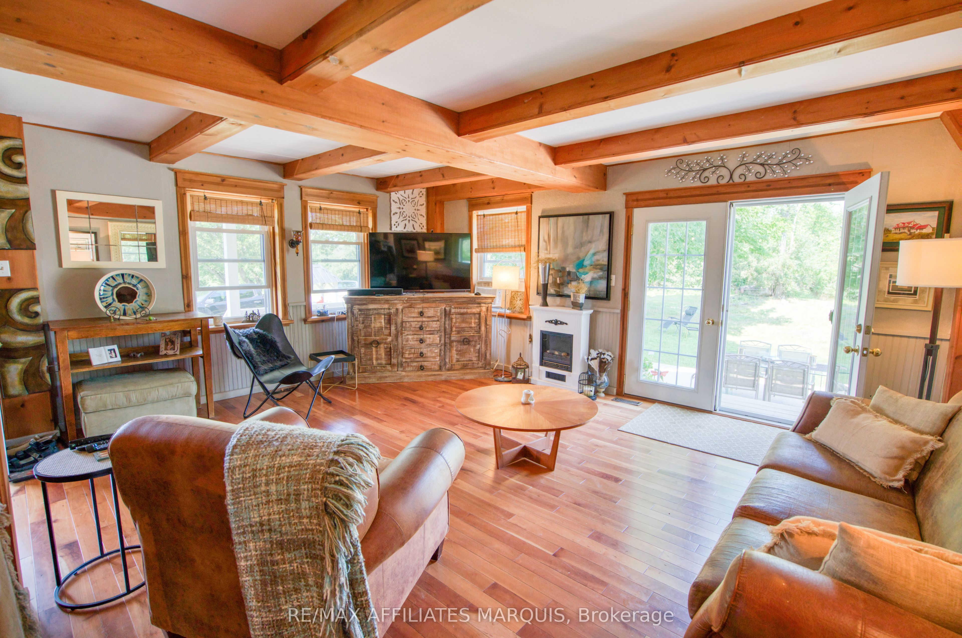 531 Little Crosby Lake Road, Rideau Lakes, ON K0G 1X0 photo 3
