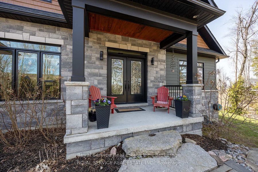 28 Rustlewood Avenue, Kawartha Lakes, ON L0A 1A0 photo 2