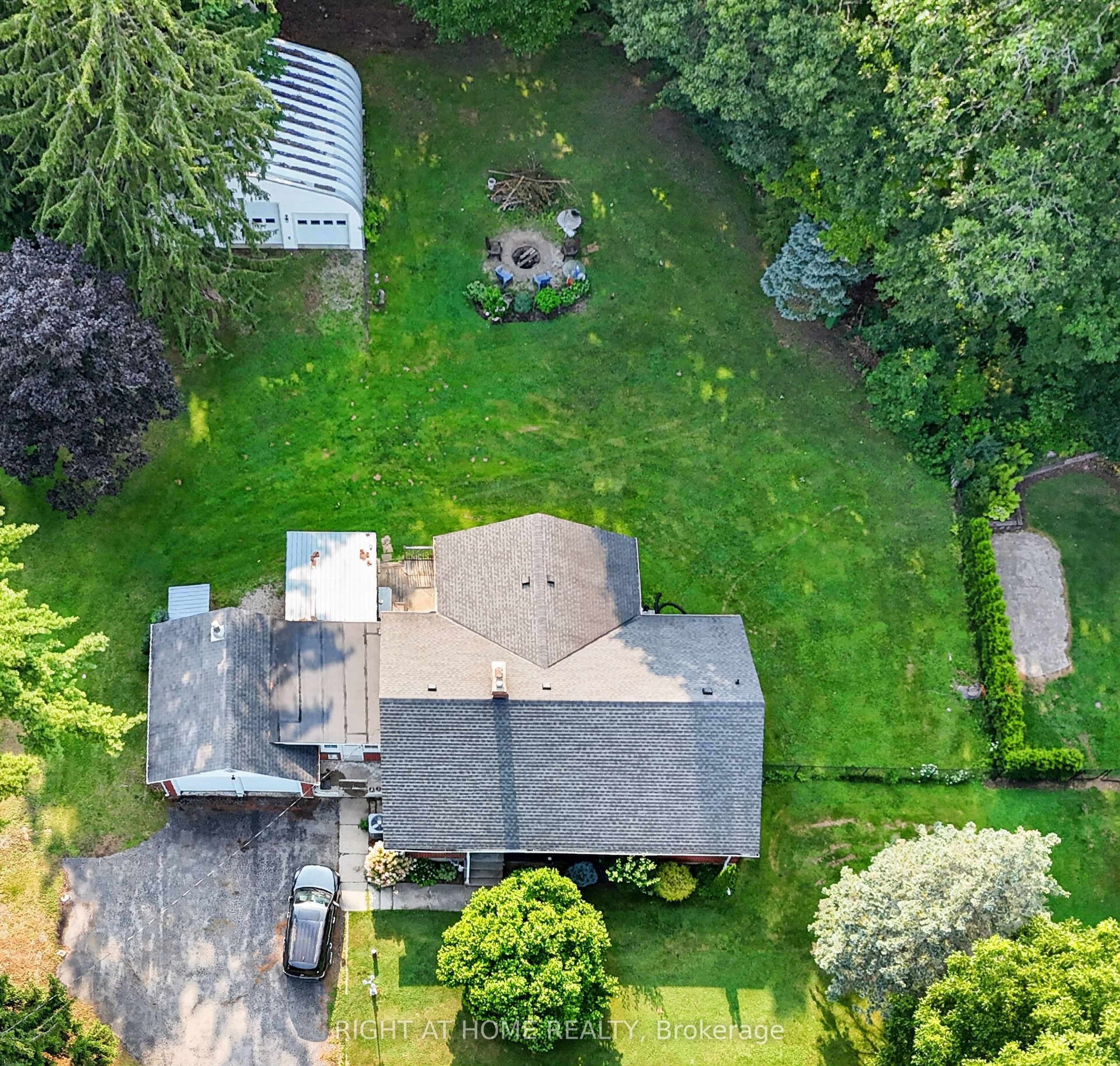 6297 Sunset Road, Central Elgin, ON N0L 2L0 photo 2