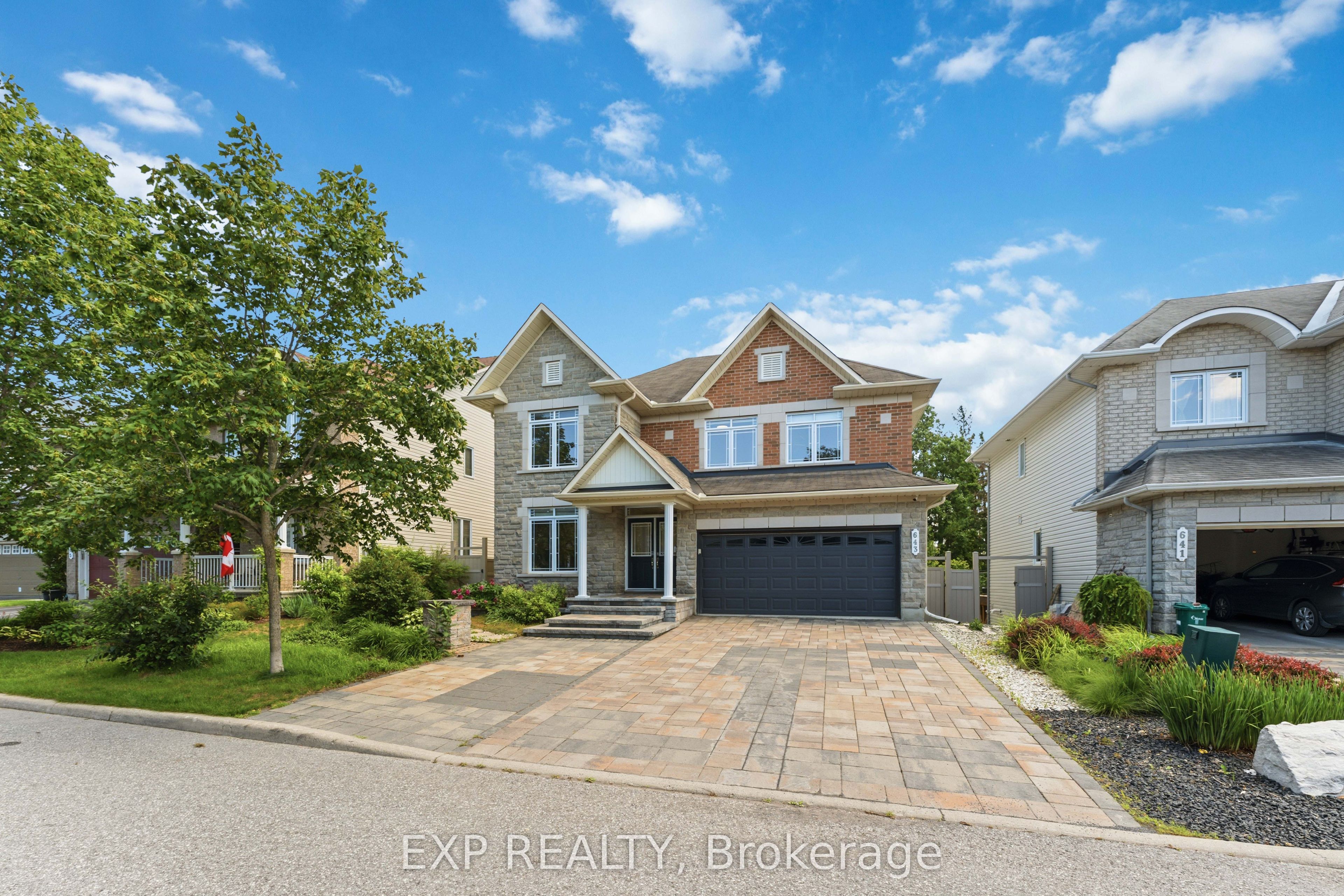 643 New Liskeard Crescent, Barrhaven, ON K2J 0N3