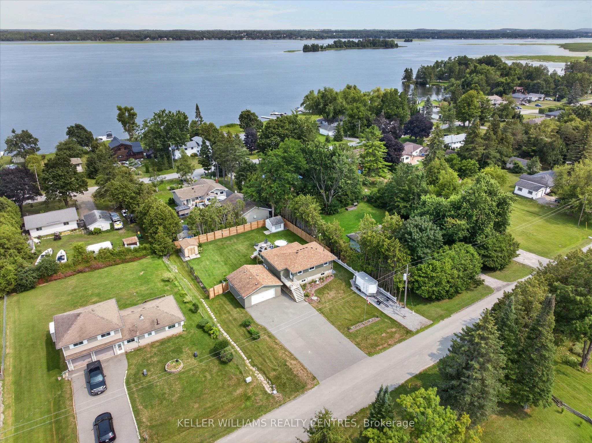 268 Crosby Drive, Kawartha Lakes, ON K0M 1A0 photo 2