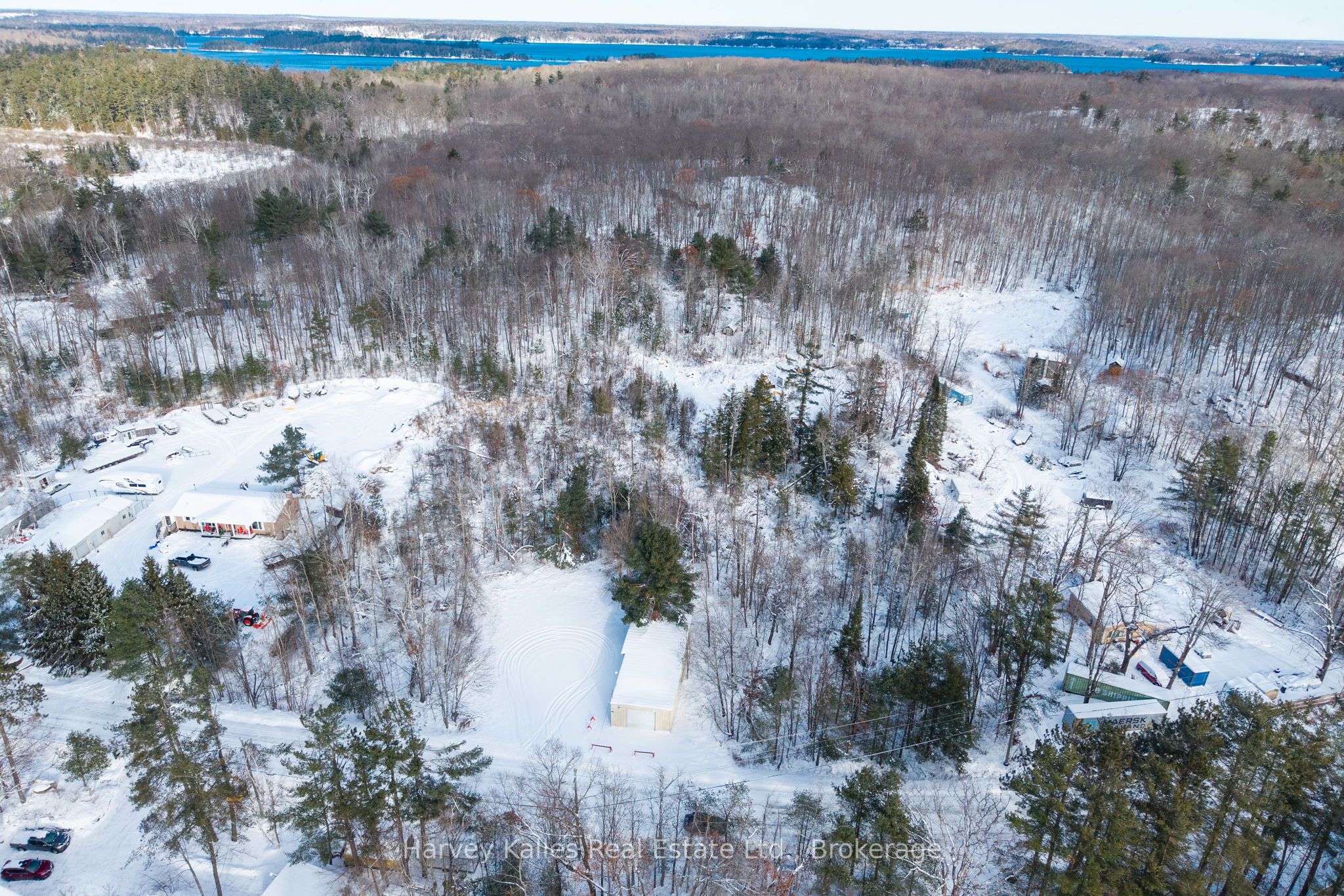 1355 Walkers Point Road, Muskoka Lakes, ON P1P 1R2 photo 5