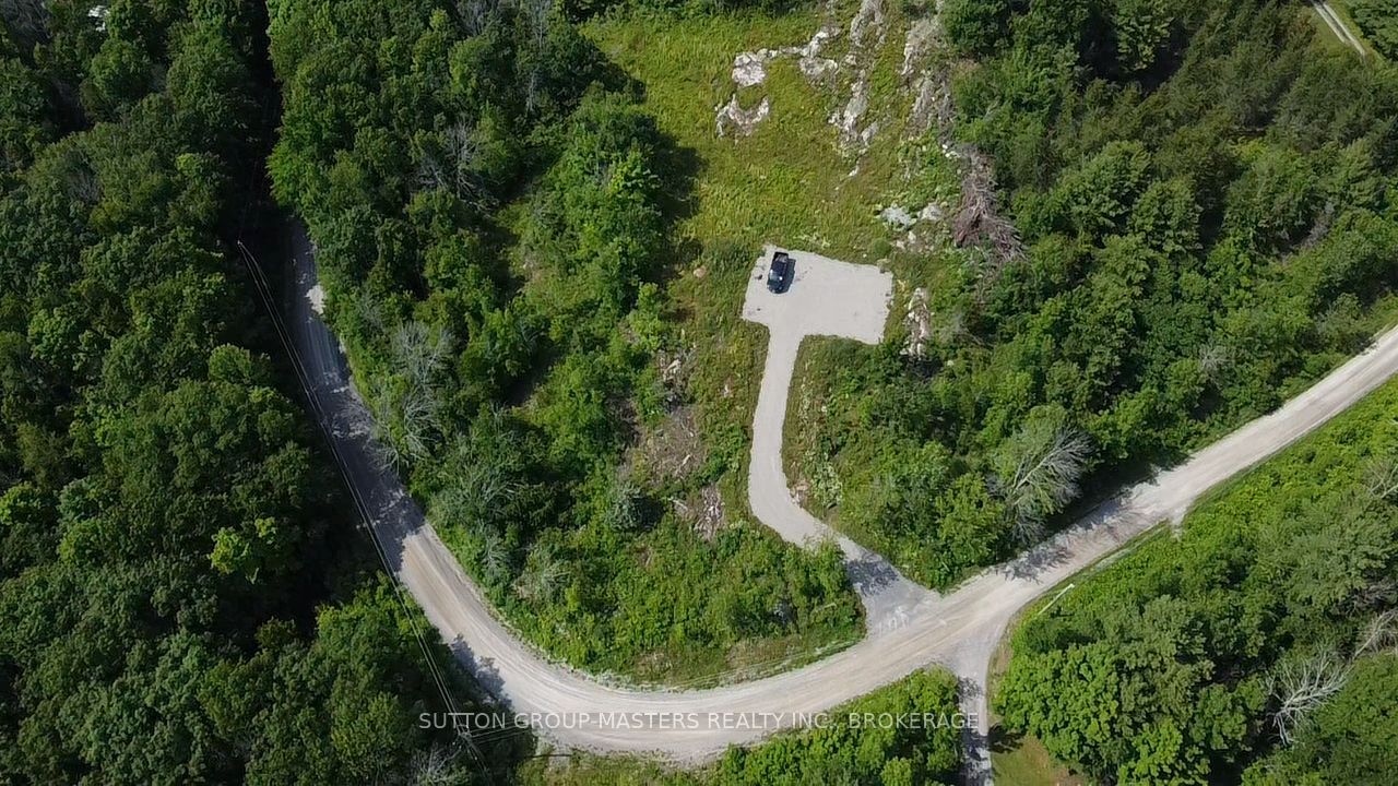 300 Woodcocks Mills Road, Stone Mills, ON K0K 3G0 photo 2