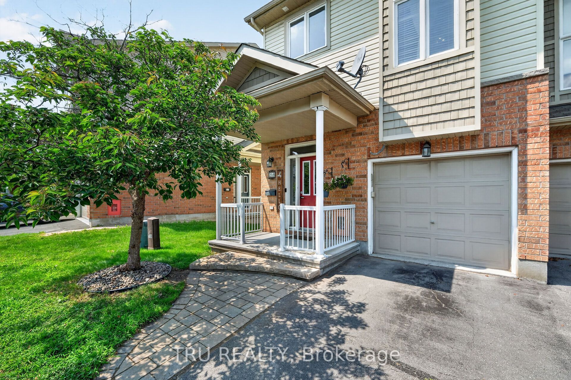 258 Parkrose Private, Orleans - Cumberland and Area, ON K4A 0N8 photo 2