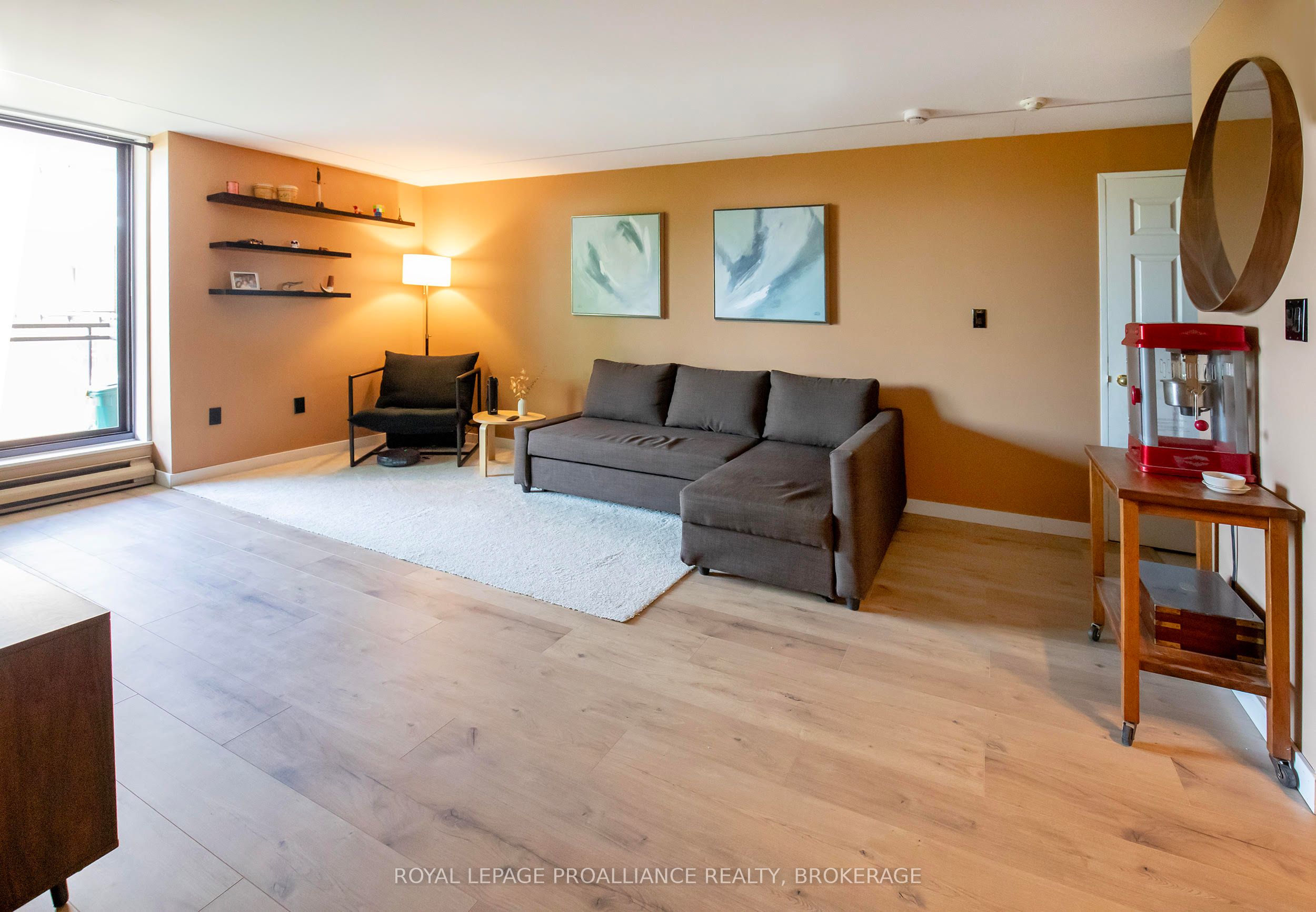 120 Barrett Court 411, Kingston, ON K7L 5H6 photo 3