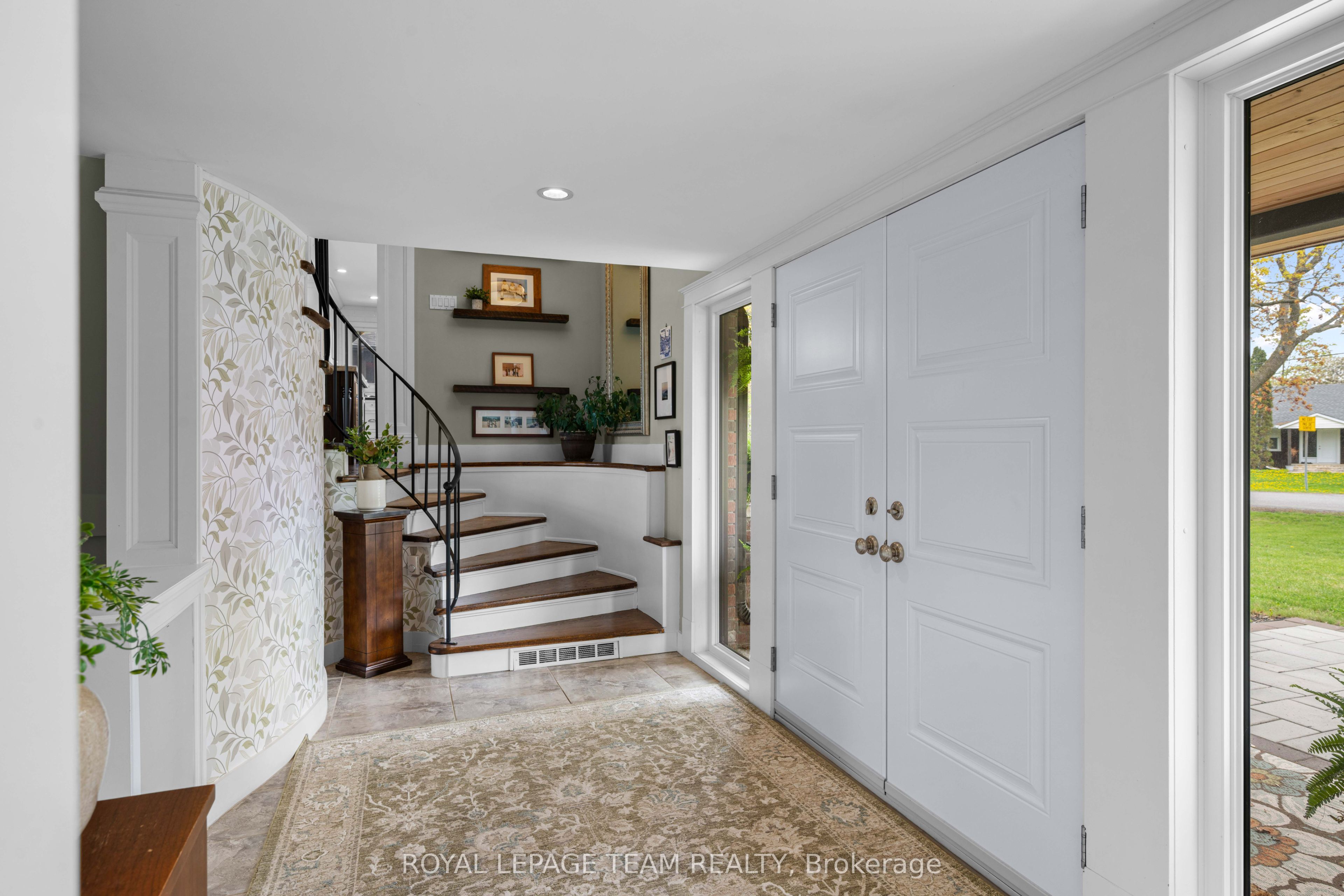 2 Lockview Road, Manotick - Kars - Rideau Twp and Area, ON K4M 1B2 photo 5