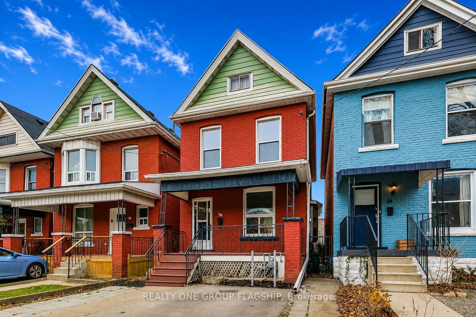 16 Huntley Street, Hamilton, ON L8L 5X7 photo 2