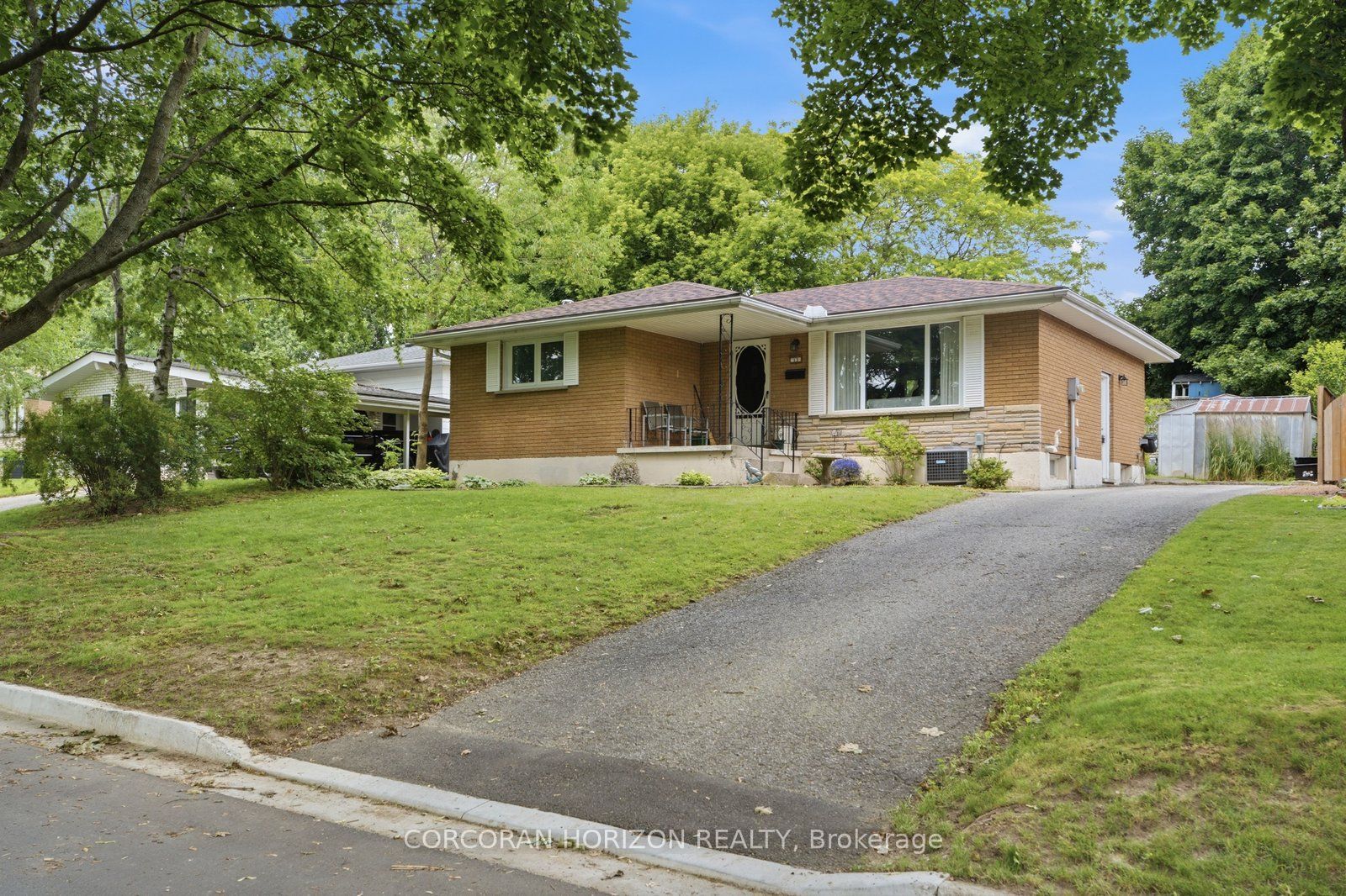 13 Mackay Avenue, Norfolk, ON N3Y 1C9 photo 2