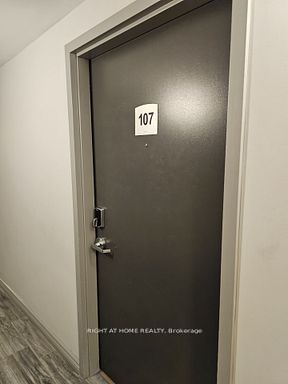 275B Larch Street 107, Waterloo, ON N2L 3R2 photo 4