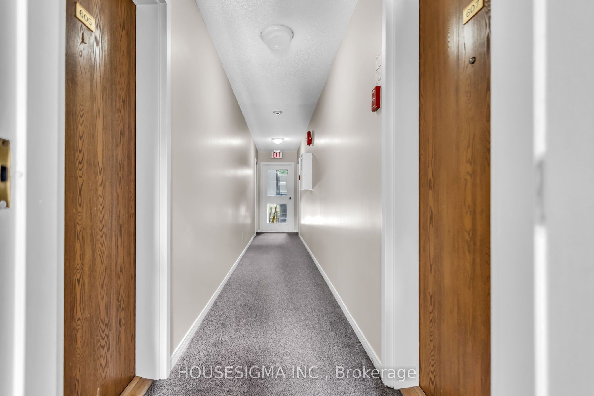 565 Greenfield Avenue 606, Kitchener, ON N2C 2P4 photo 3