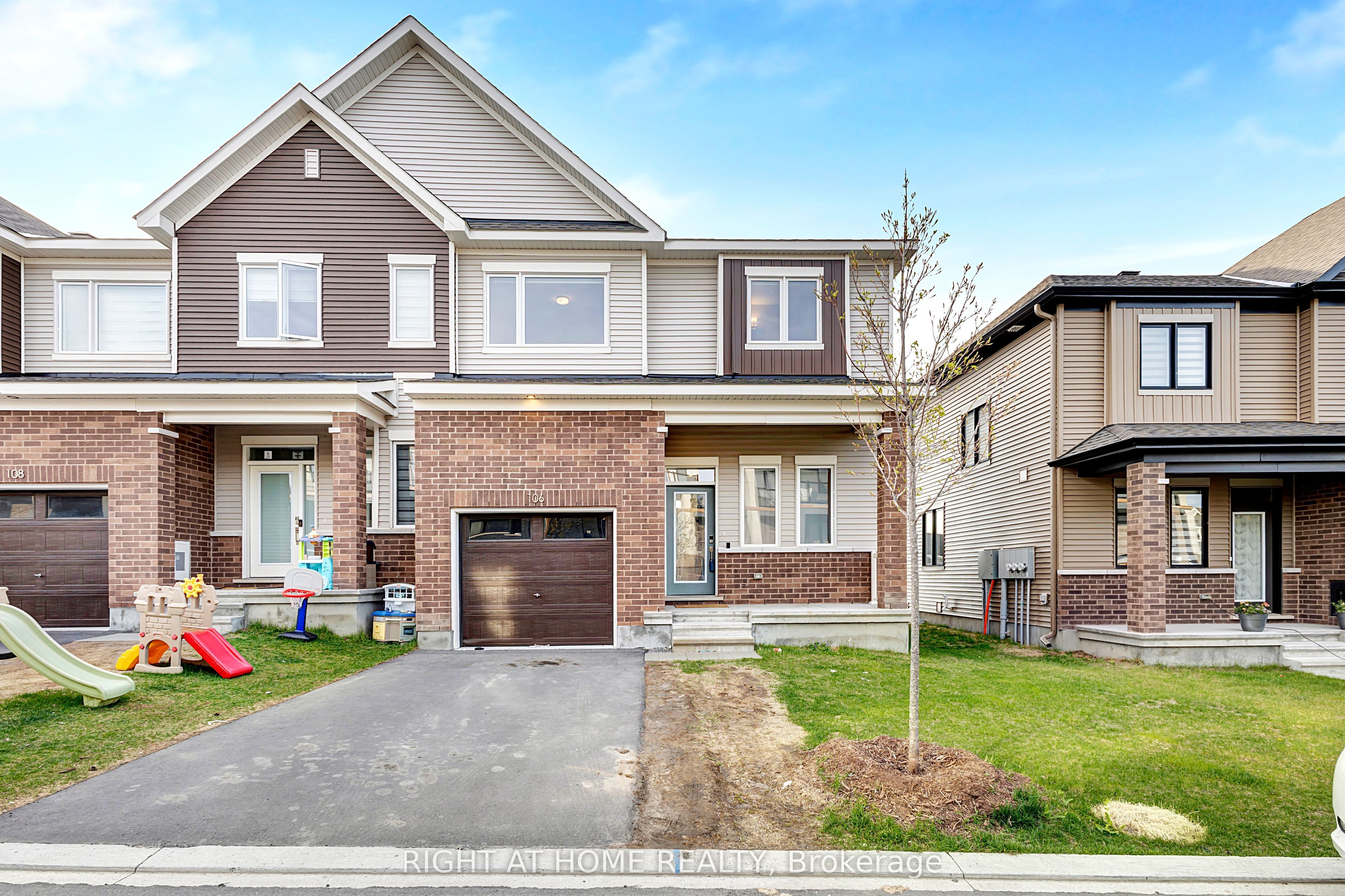 106 Beebalm Crescent, Barrhaven, ON K2J 7G5