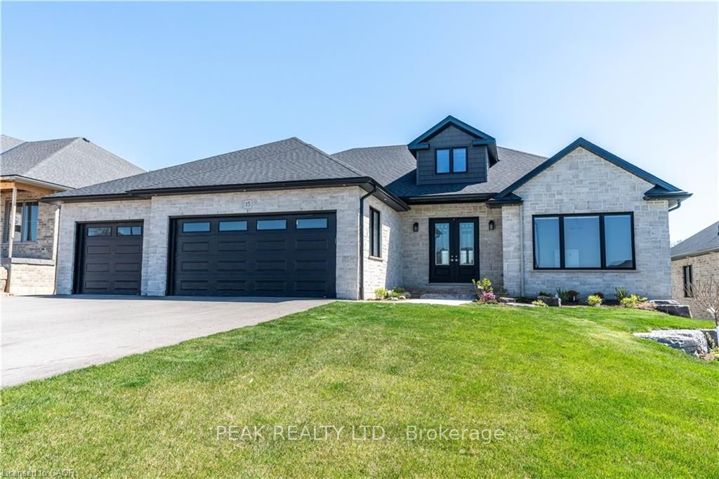 15 Hudson Drive, Brant, ON N3T 0V6