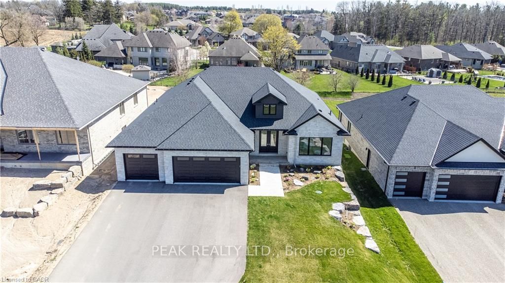 15 Hudson Drive, Brant, ON N3T 0V6 photo 2