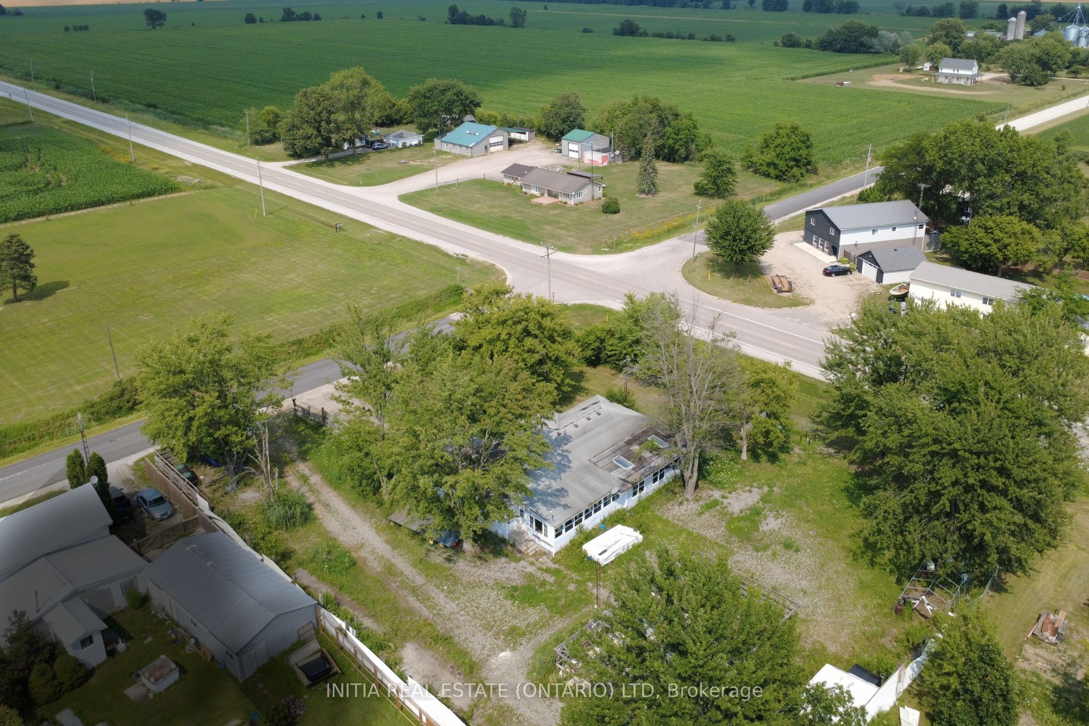 4567 Edys Mills Line, Dawn-Euphemia, ON N0N 1P0