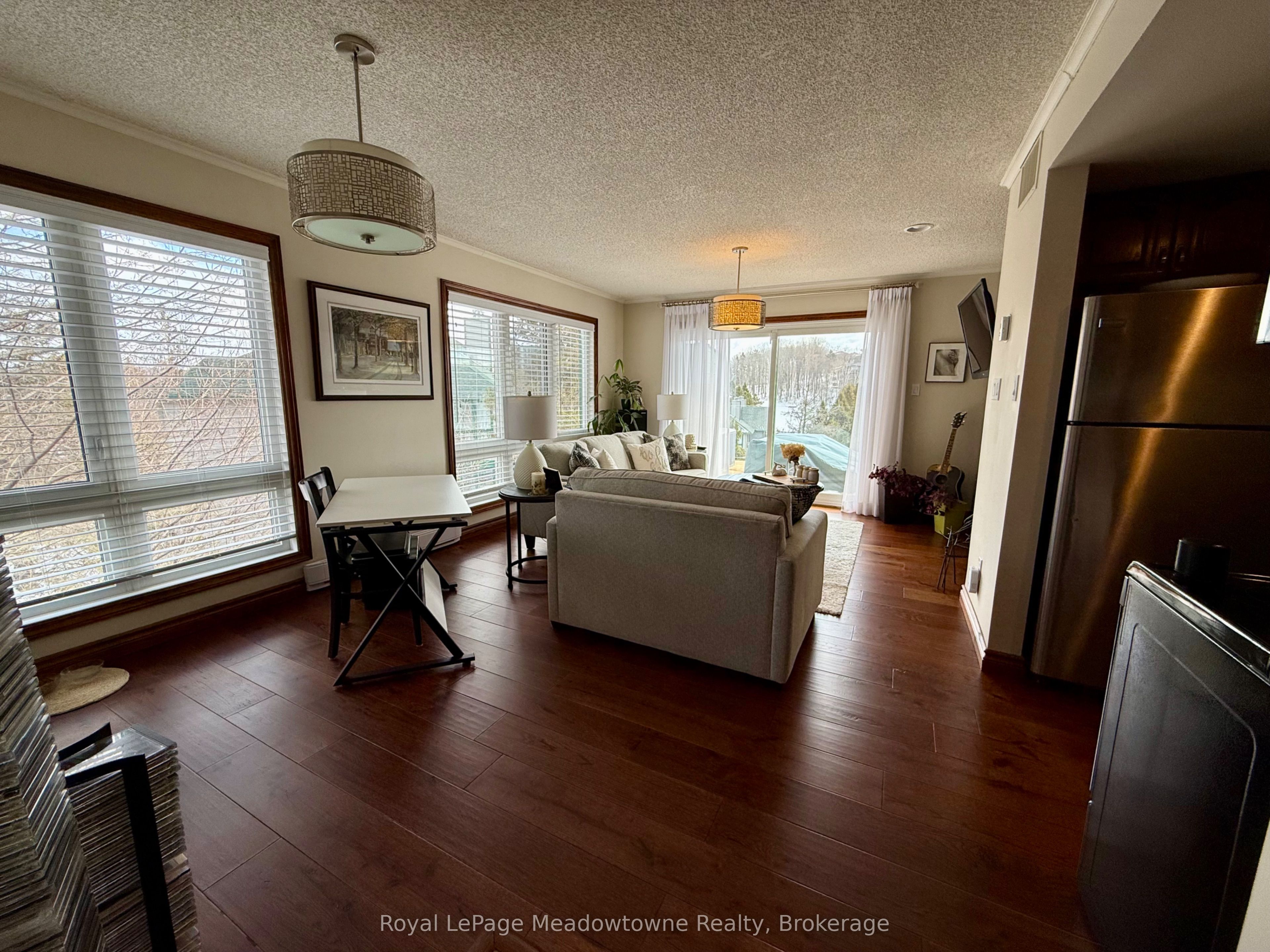 34 Deerhurst Greens Road 301, Huntsville, ON P1H 1A9 photo 2