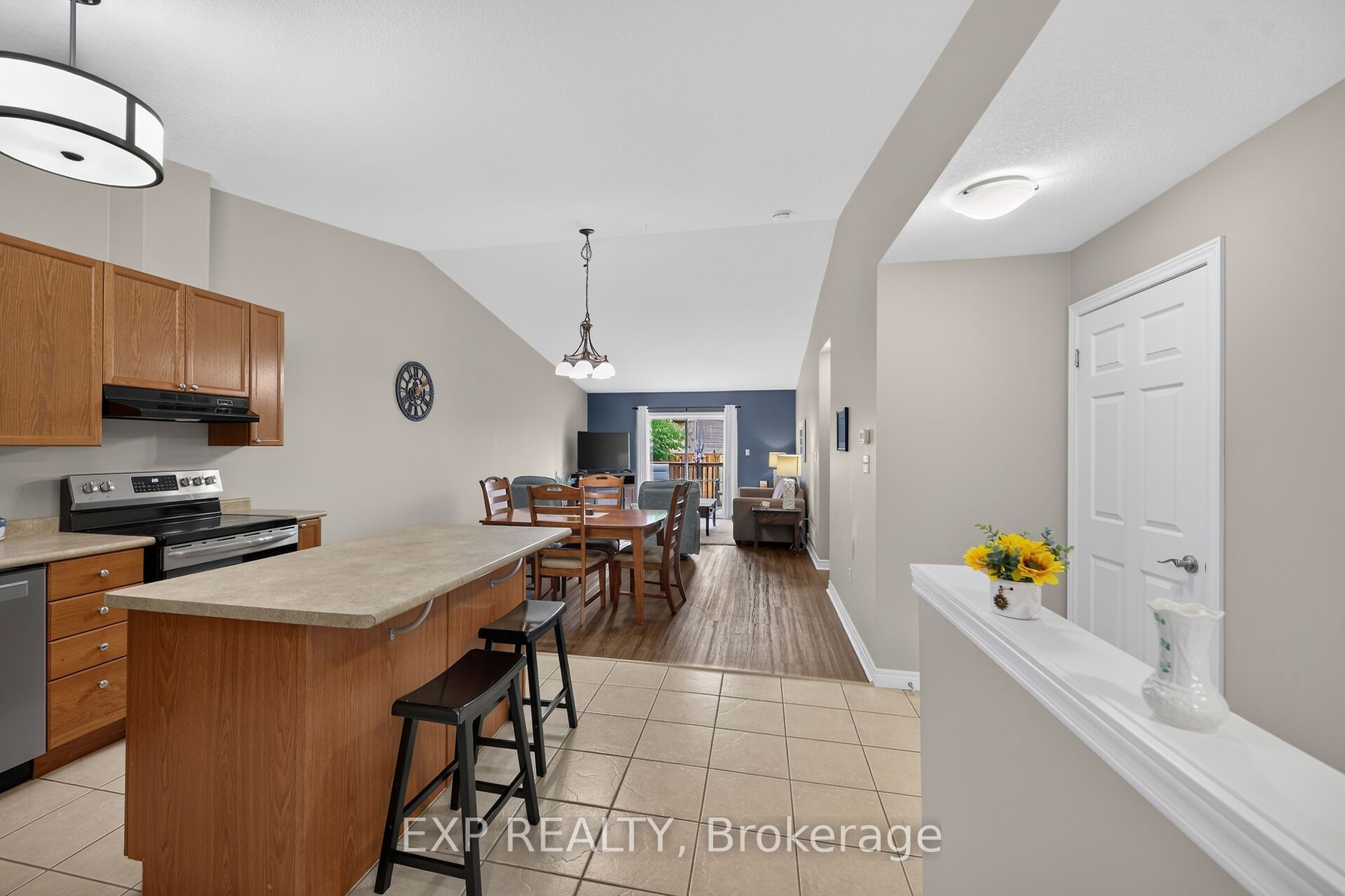 54 Garden Avenue 11, Brantford, ON N3S 0A1 photo 5