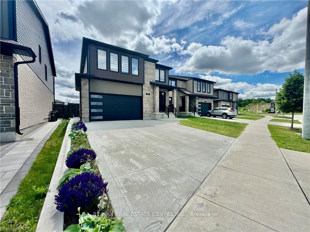 179 Otterbein Road, Kitchener, ON N2B 0A8 photo 4