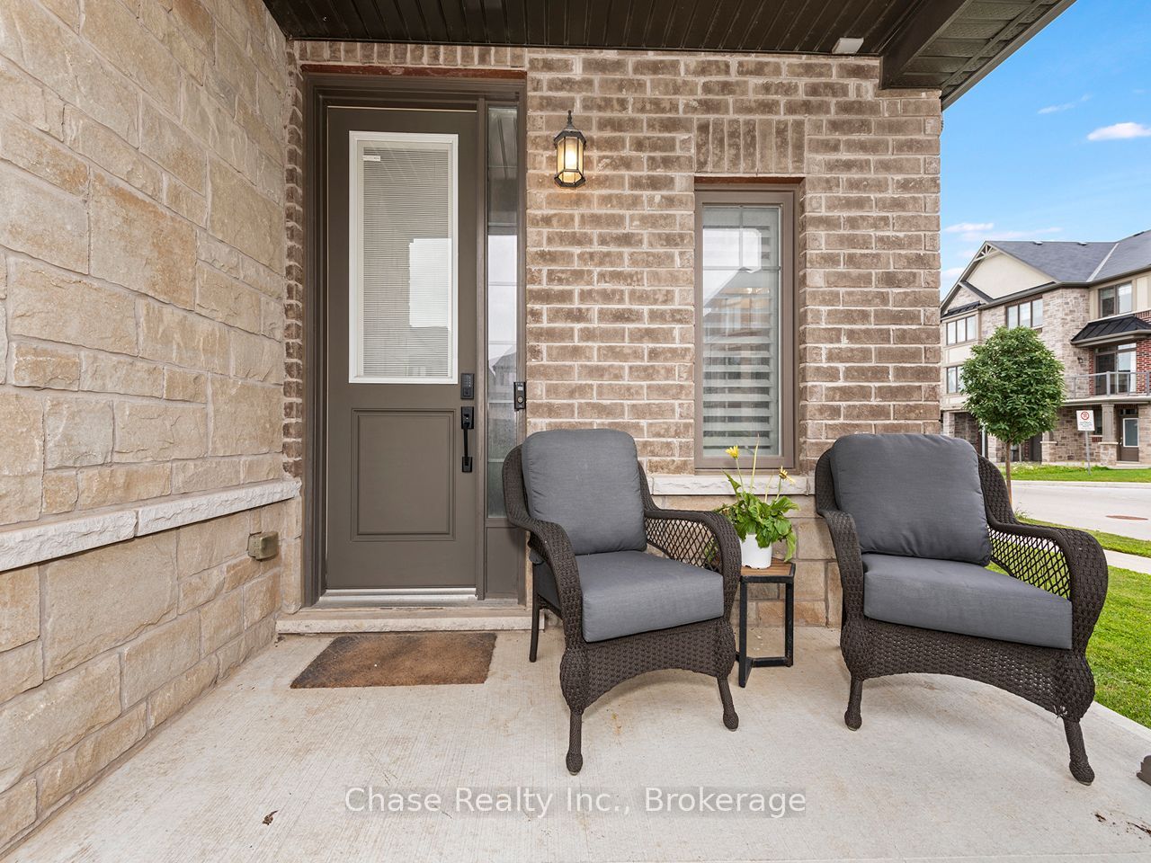 34 Dodman Crescent, Hamilton, ON L9G 0G6 photo 2