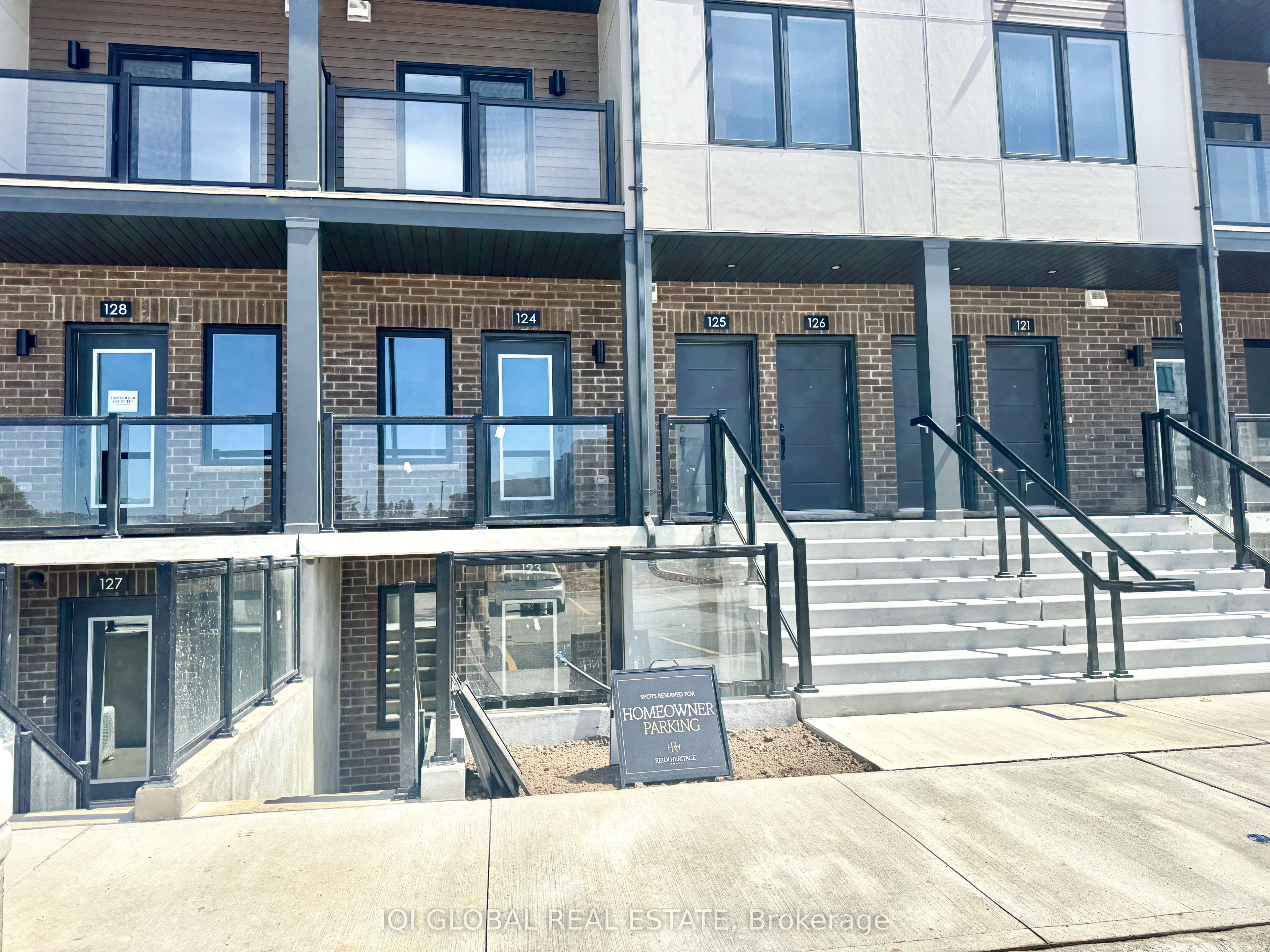 42 Lowes Road W 123, Guelph, ON N1G 0H4