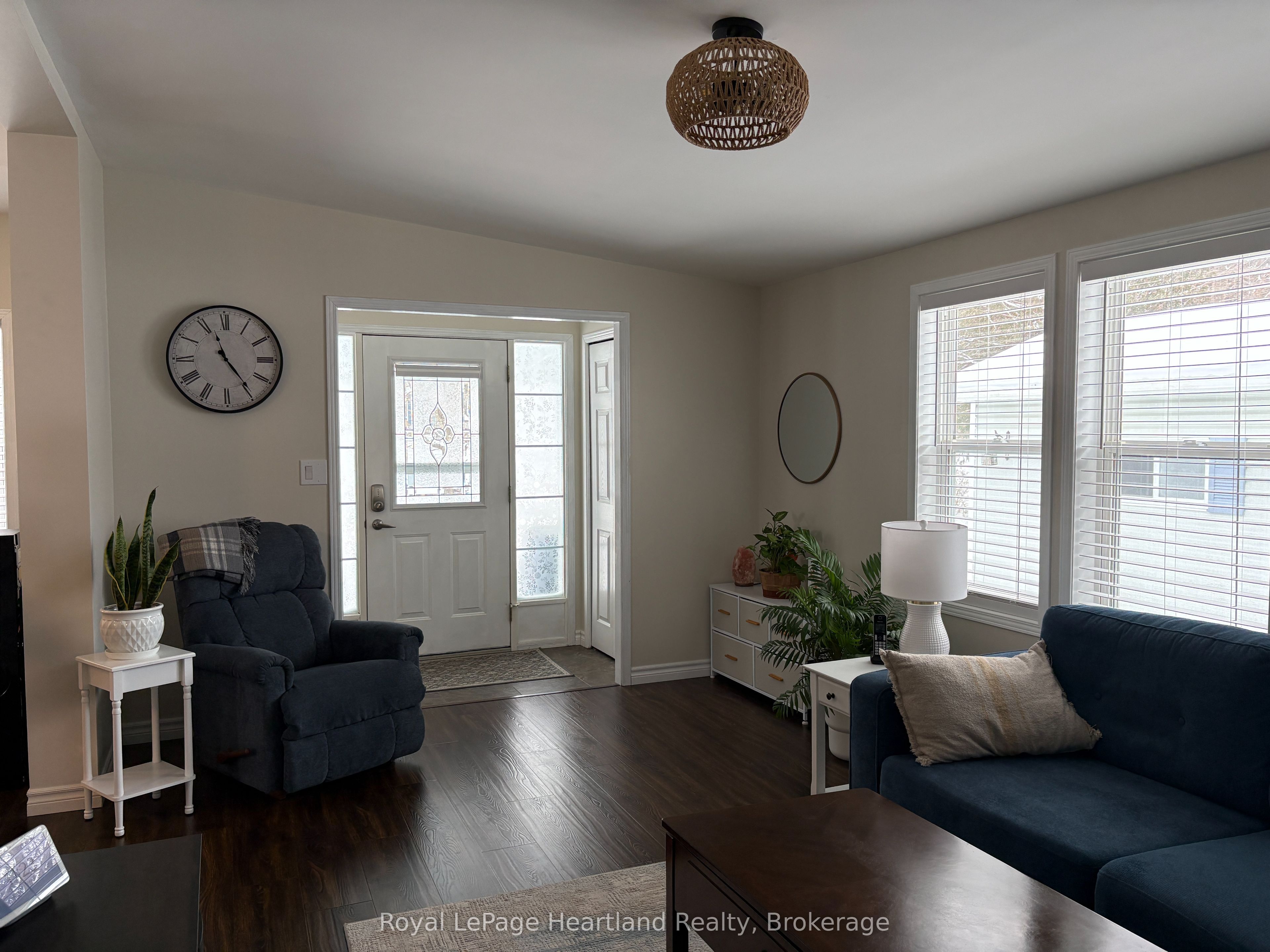 15 Huron Lane, Ashfield-Colborne-Wawanosh, ON N7A 3Y2 photo 5