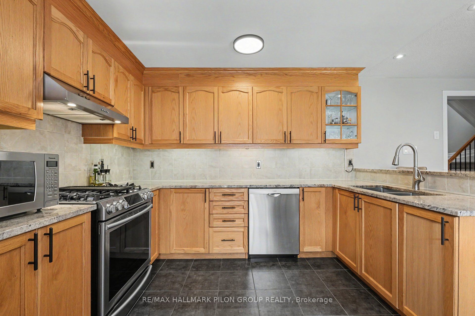 611 Calla Lily Terrace, Orleans - Cumberland and Area, ON K4A 0V3 photo 4