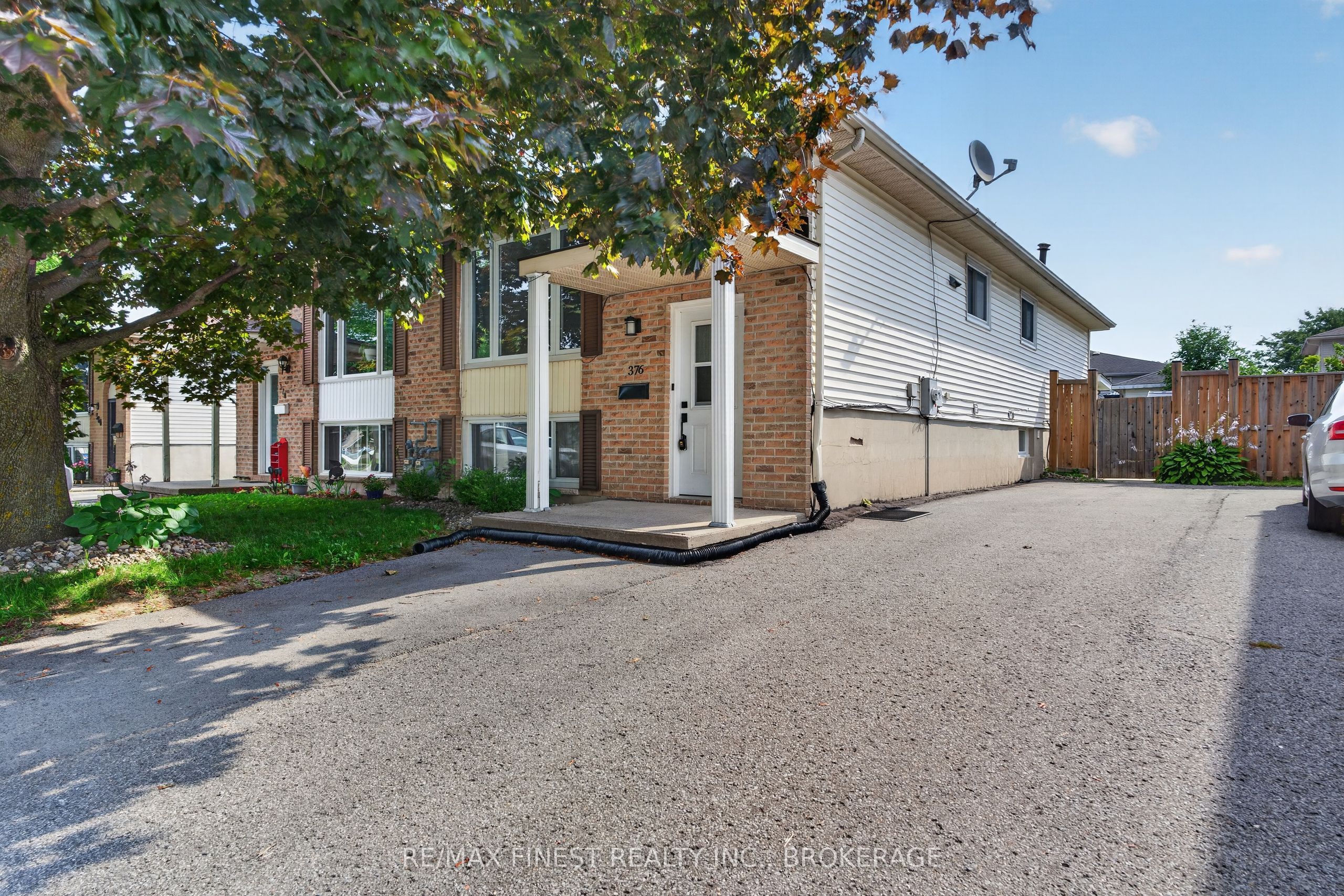 376 Melanie Avenue, Kingston, ON K7M 8B1 photo 2
