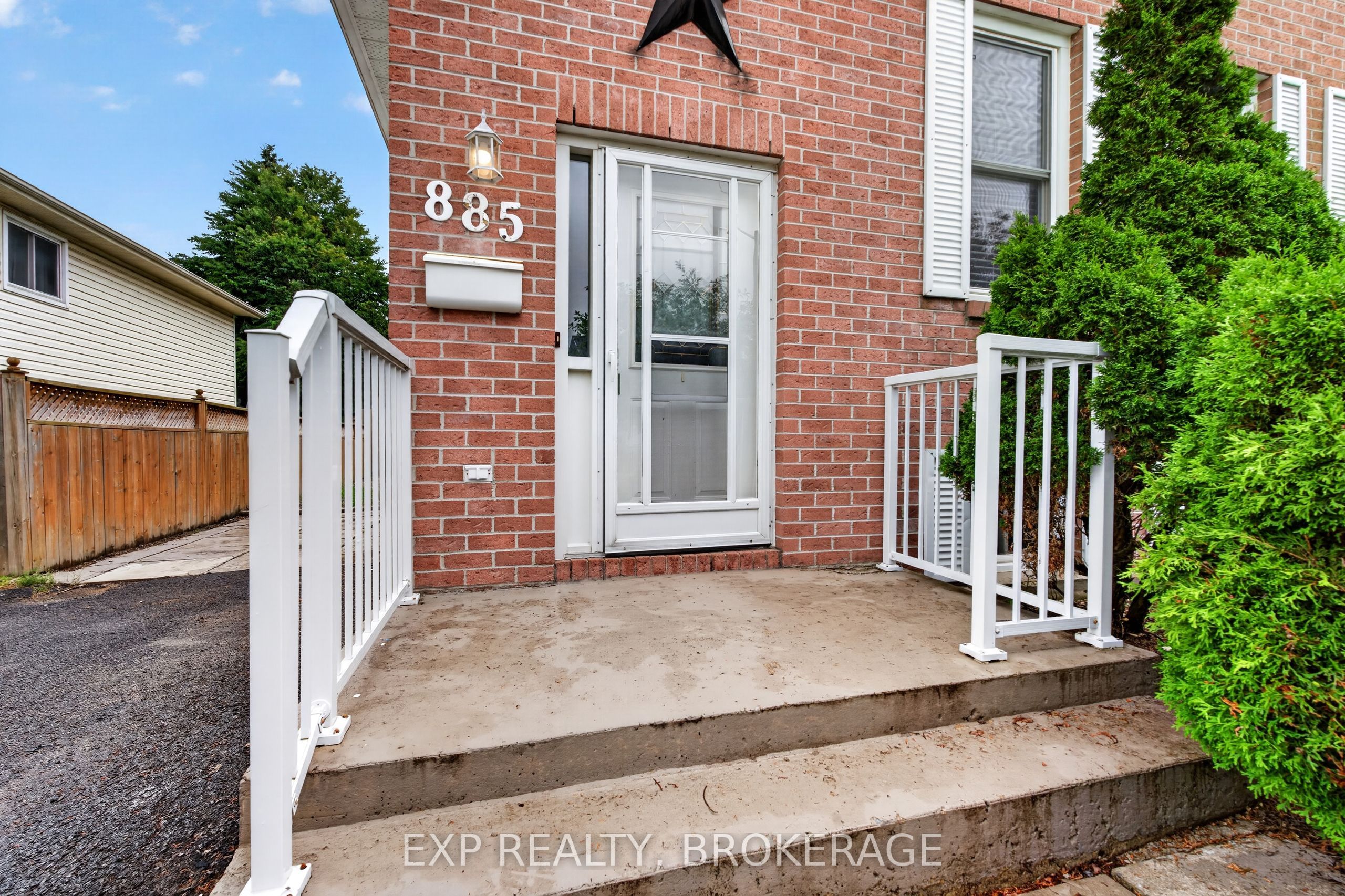 885 LARCHWOOD Crescent, Kingston, ON K7P 2P7 photo 5