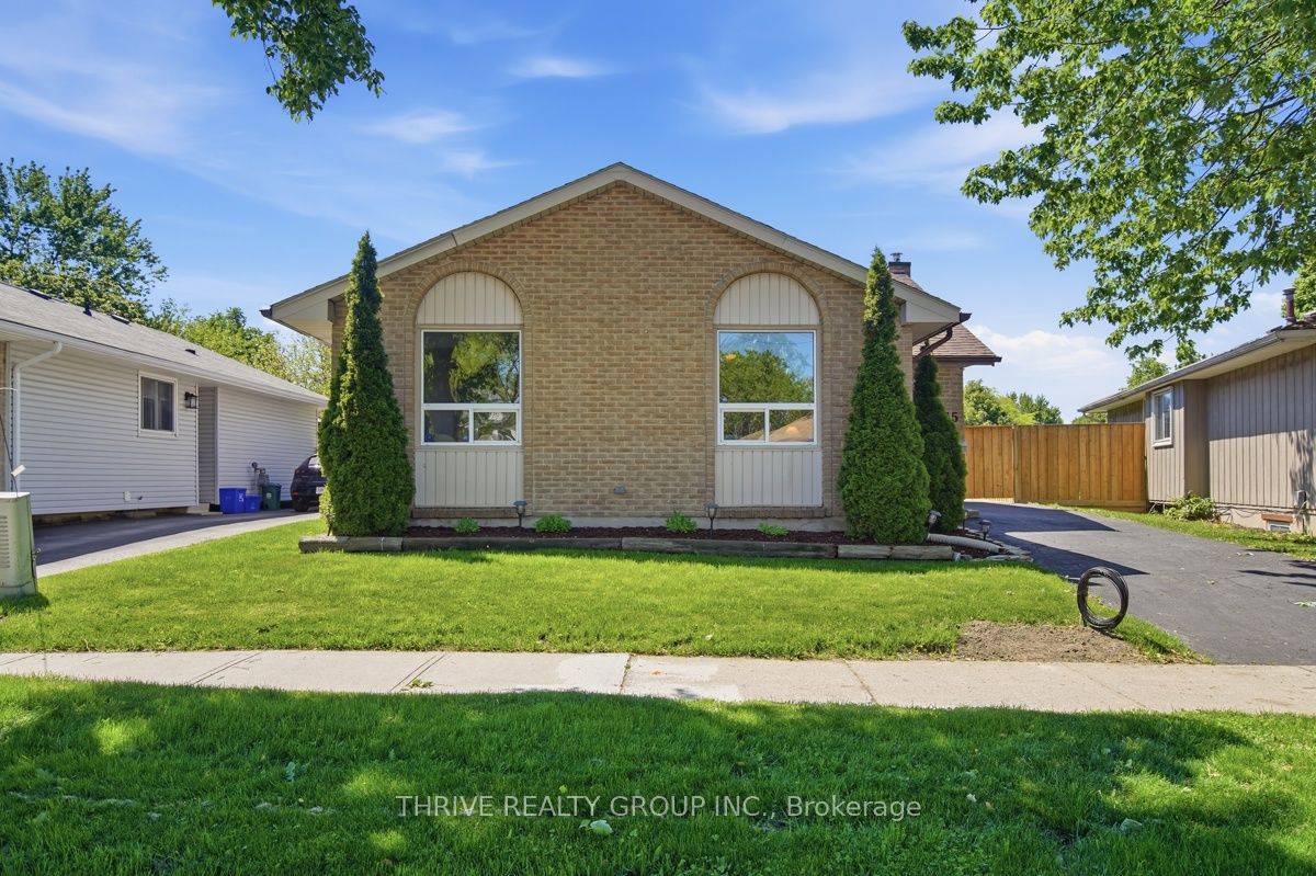 15 RENNY Crescent, London South, ON N6E 2C4 photo 2