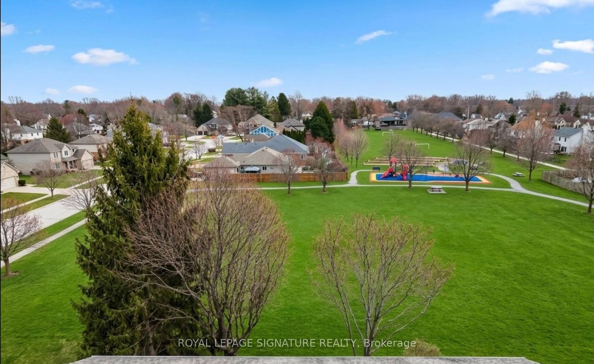 25 Meadowvale Drive 3, Pelham, ON L0S 1E4 photo 2