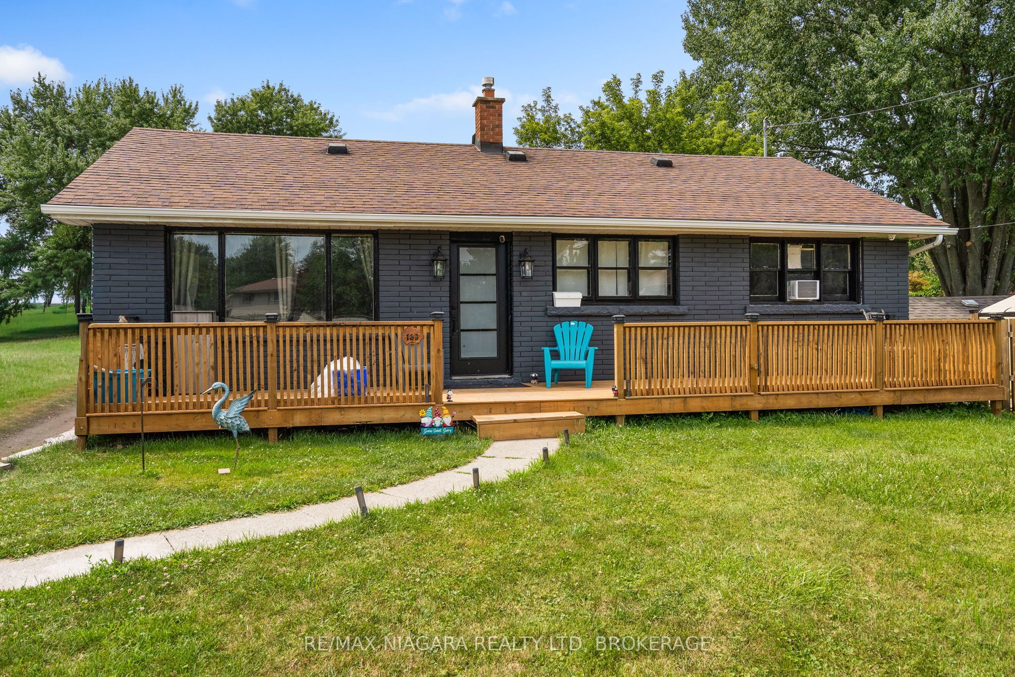 163 RICE Road W, Welland, ON L3C 2V7 photo 2